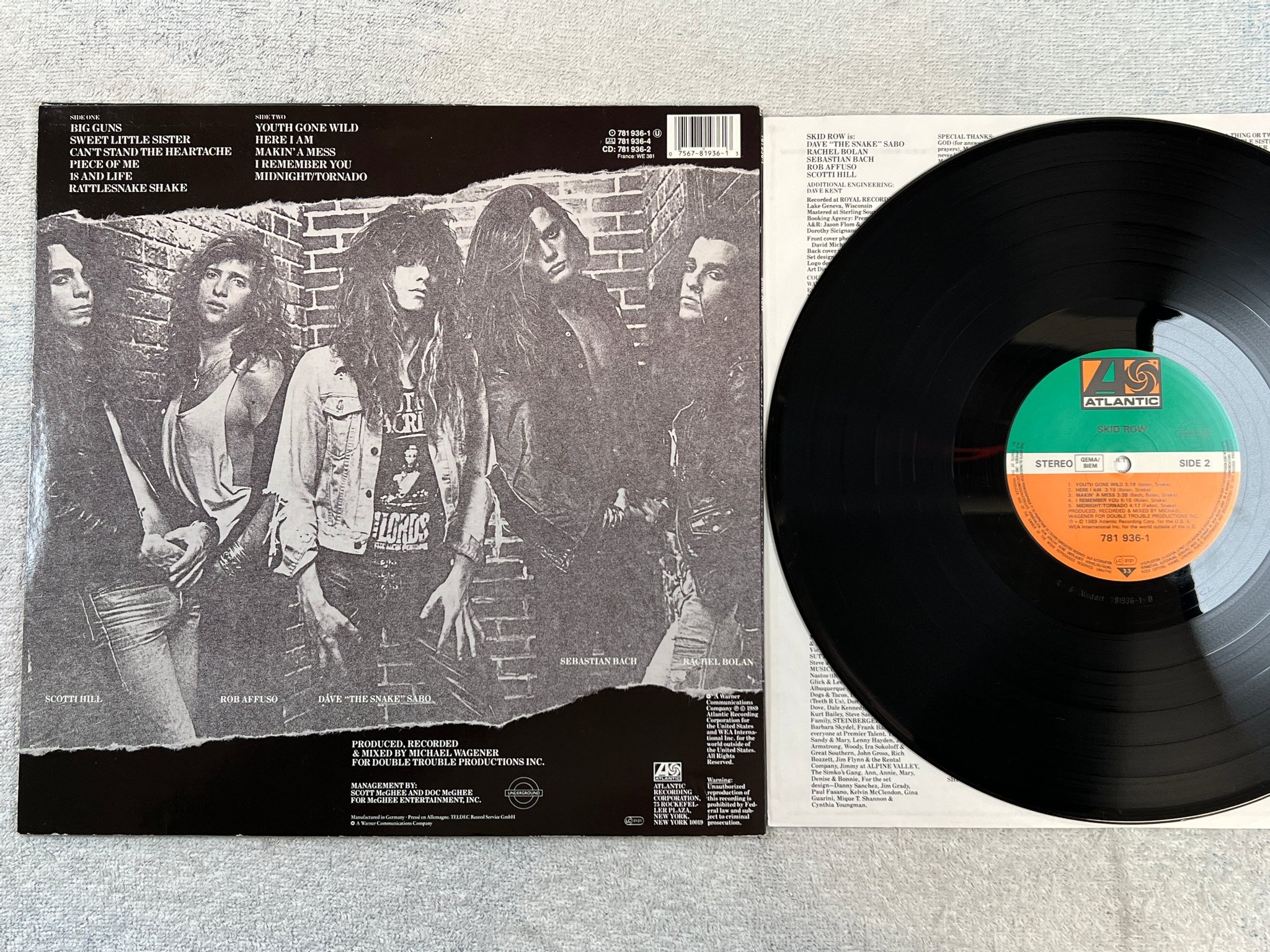 Omslagsbild för skivan SKID ROW s/t LP -89 Ger ATLANTIC 781 936-1