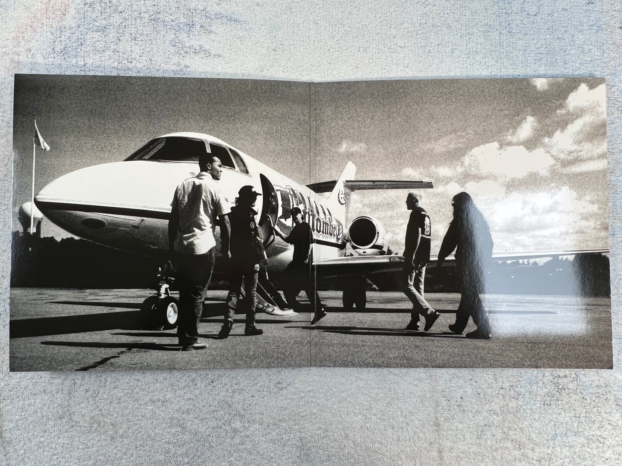 Omslagsbild för skivan BLACK SABBATH headless cross LP -89 I.R.S. 064-24 1005 1 w/ poster ** YEAH **