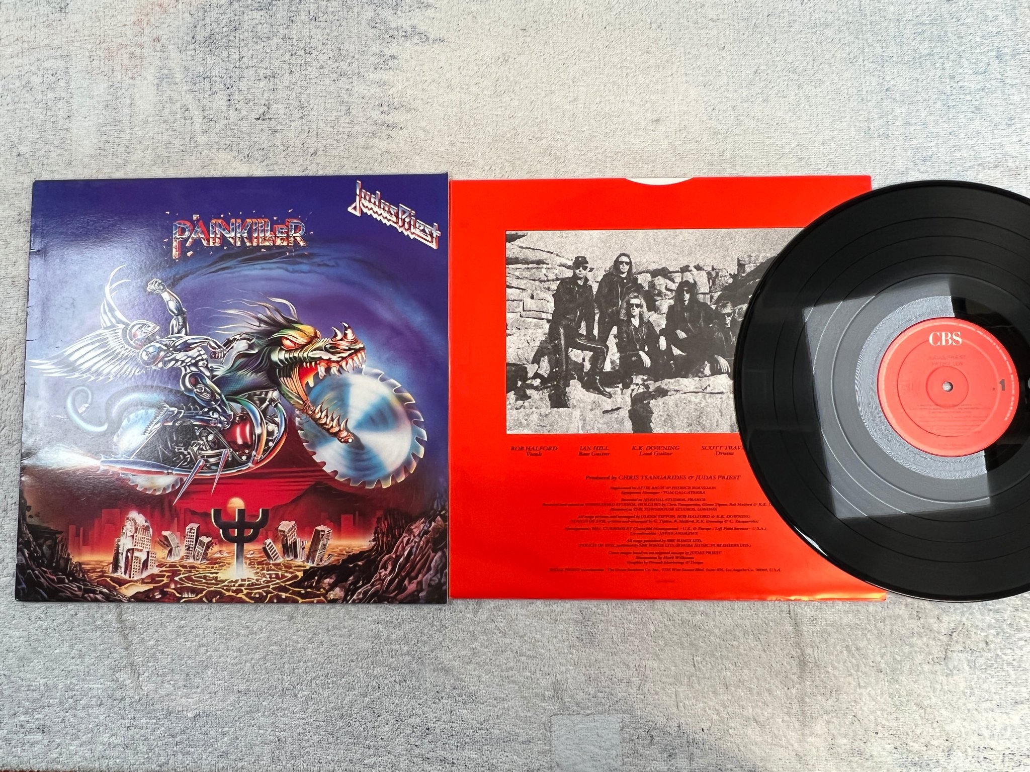Omslagsbild för skivan JUDAS PRIEST painkiller LP -90 Hol CBS 467290 1 ** RARE **