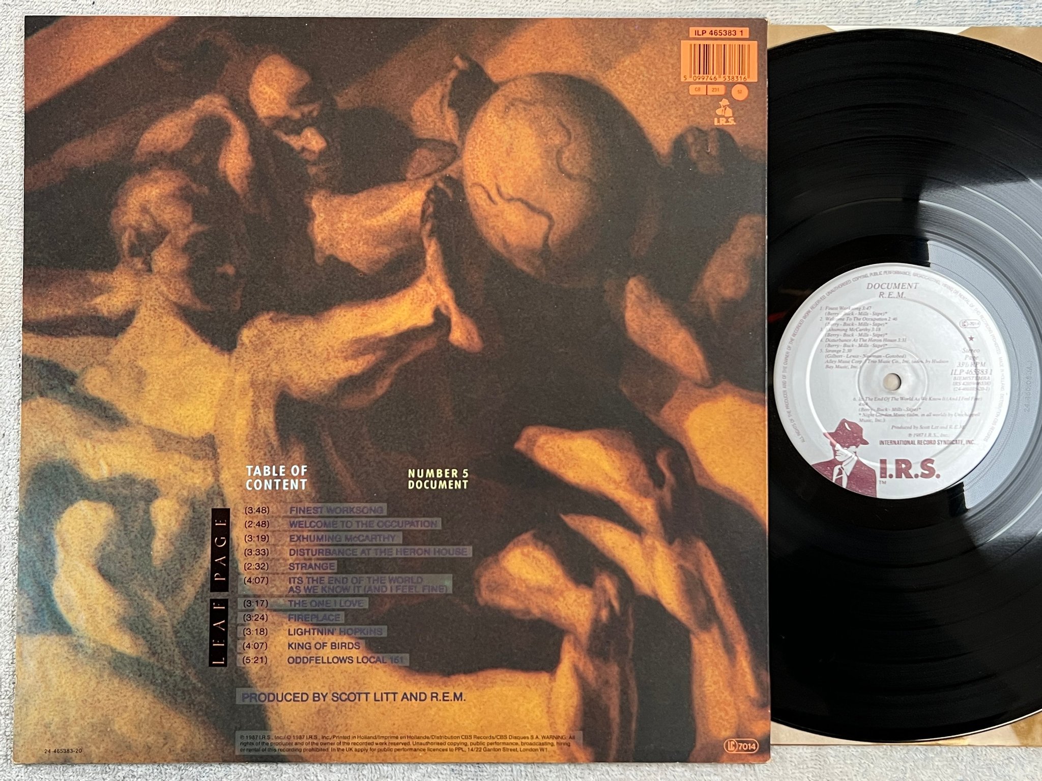 Omslagsbild för skivan R.E.M. document LP -87 Hol I.R.S. ILP 4653831