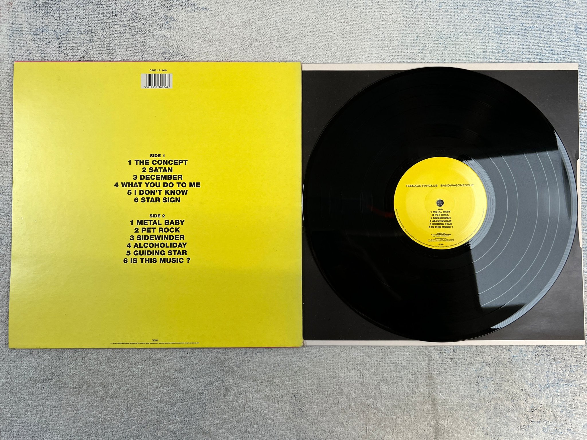 Omslagsbild för skivan TEENAGE FANCLUB Bandwagonesque LP -91 UK creation CRE LP 106 INDIE ROCK