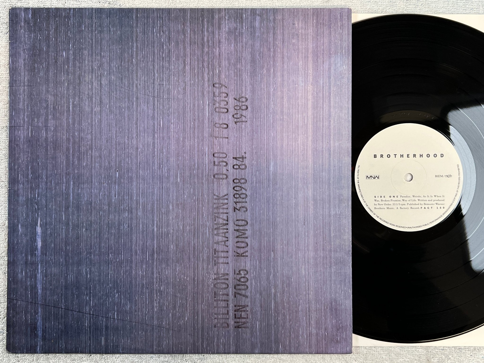 Omslagsbild för skivan NEW ORDER Brotherhood LP -86 ncb MNW FACT 150