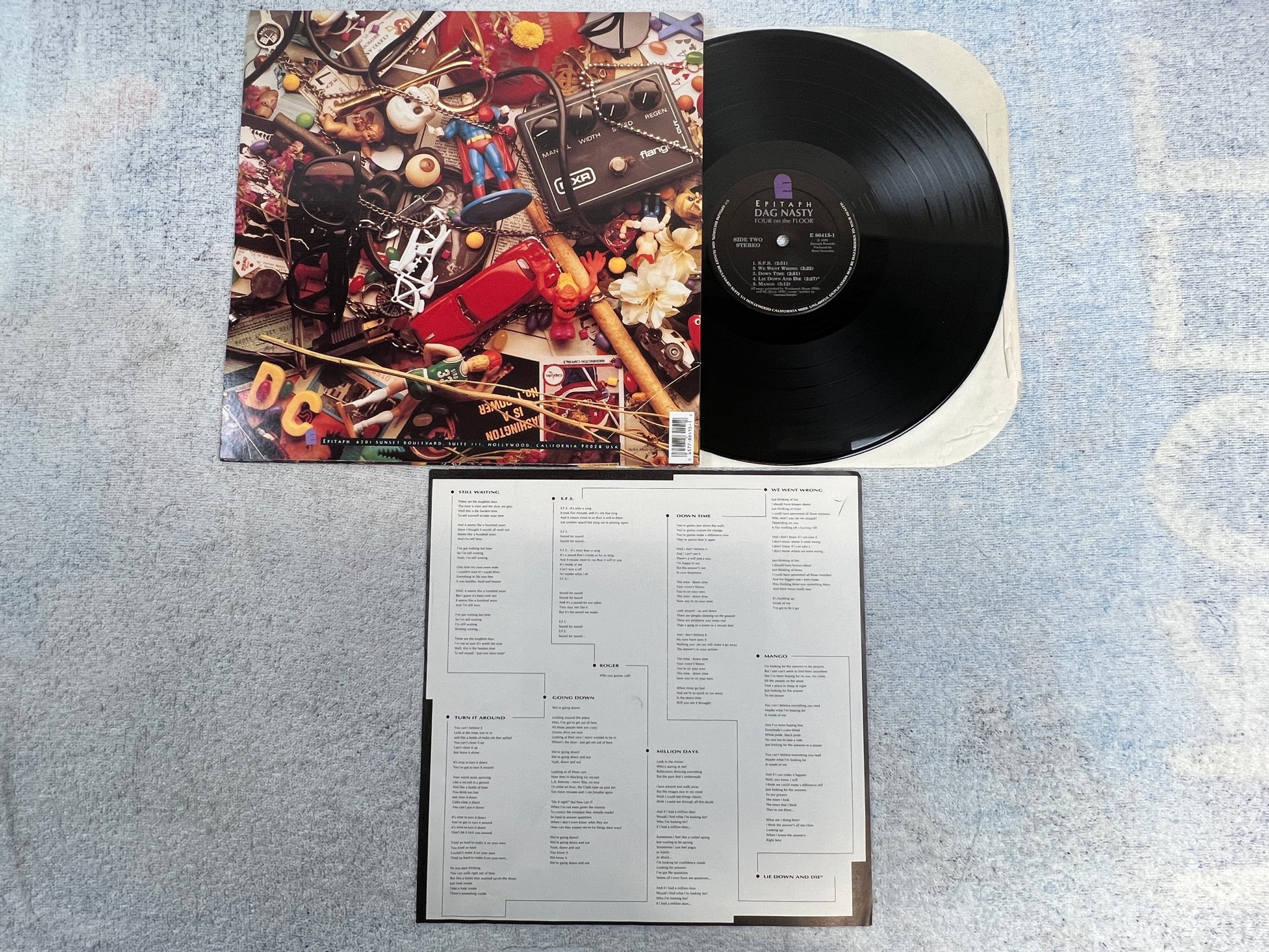 Omslagsbild för skivan DAG NASTY Four On The Floor LP -92 US EPITAPH E 86415-1 hardcore 