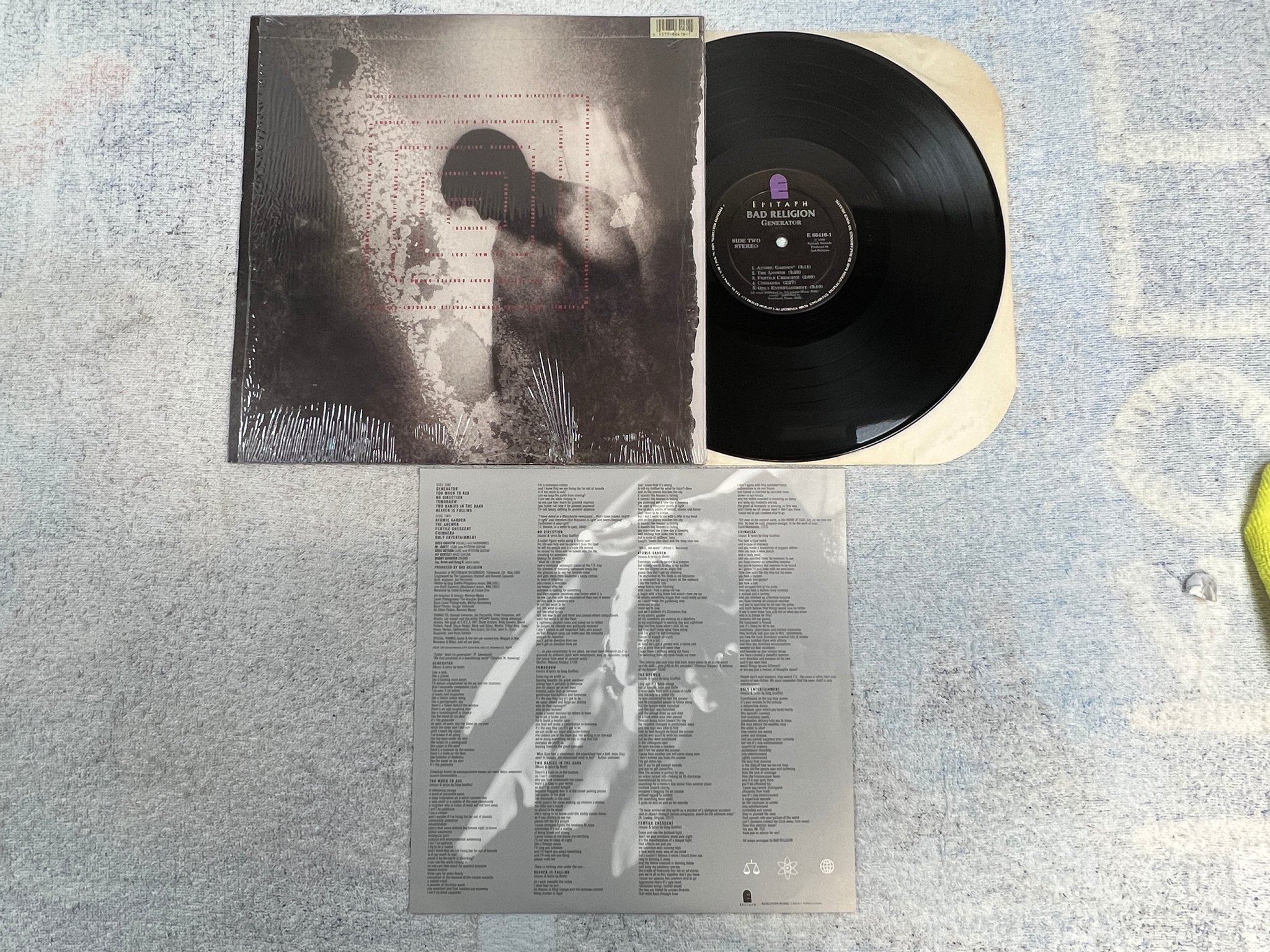 Omslagsbild för skivan BAD RELIGION Generator LP -92 US epitaph E-86416-1 punk   