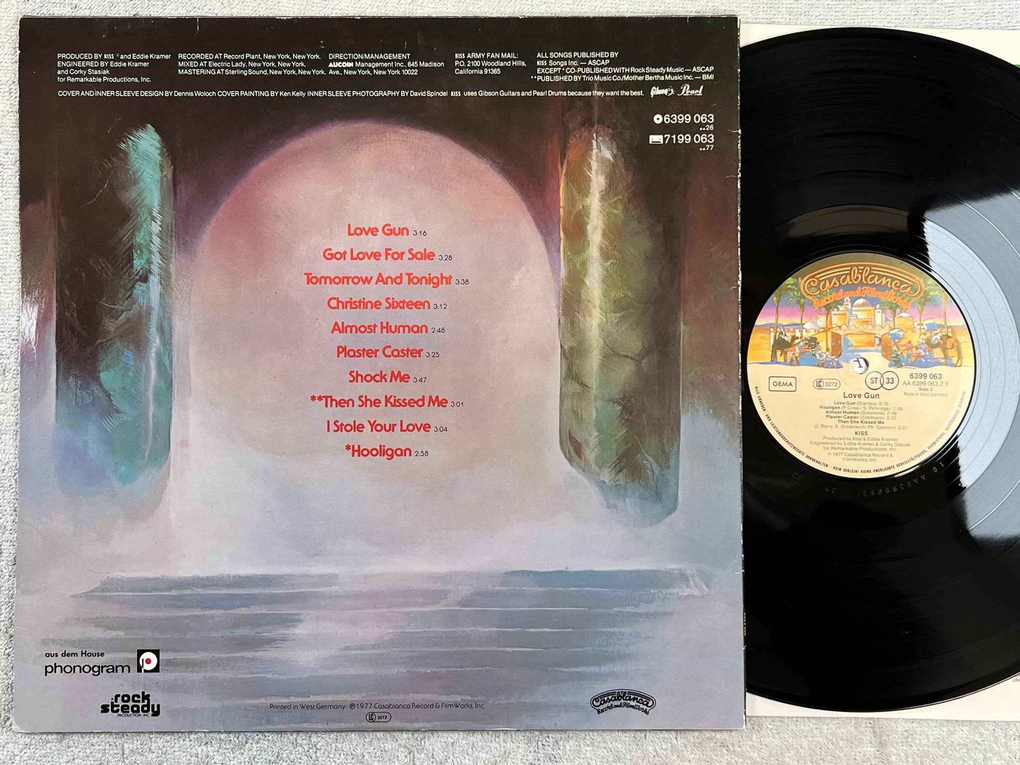 Omslagsbild för skivan KISS love gun LP Ger CASABLANCA 6399 063
