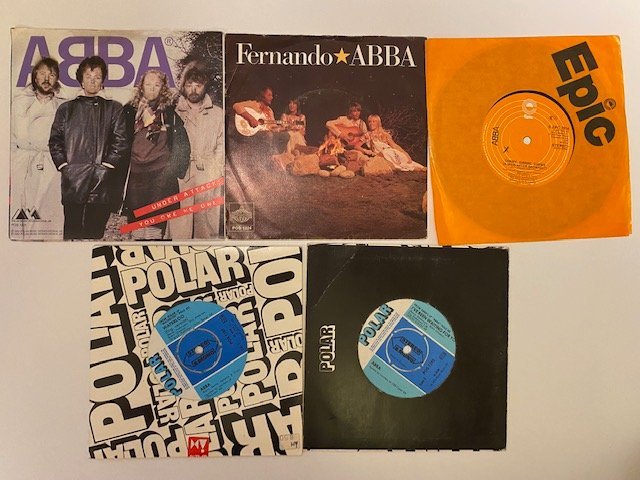 Omslagsbild för skivan 14 st ABBA singlar till Nyårsfesten !!! 