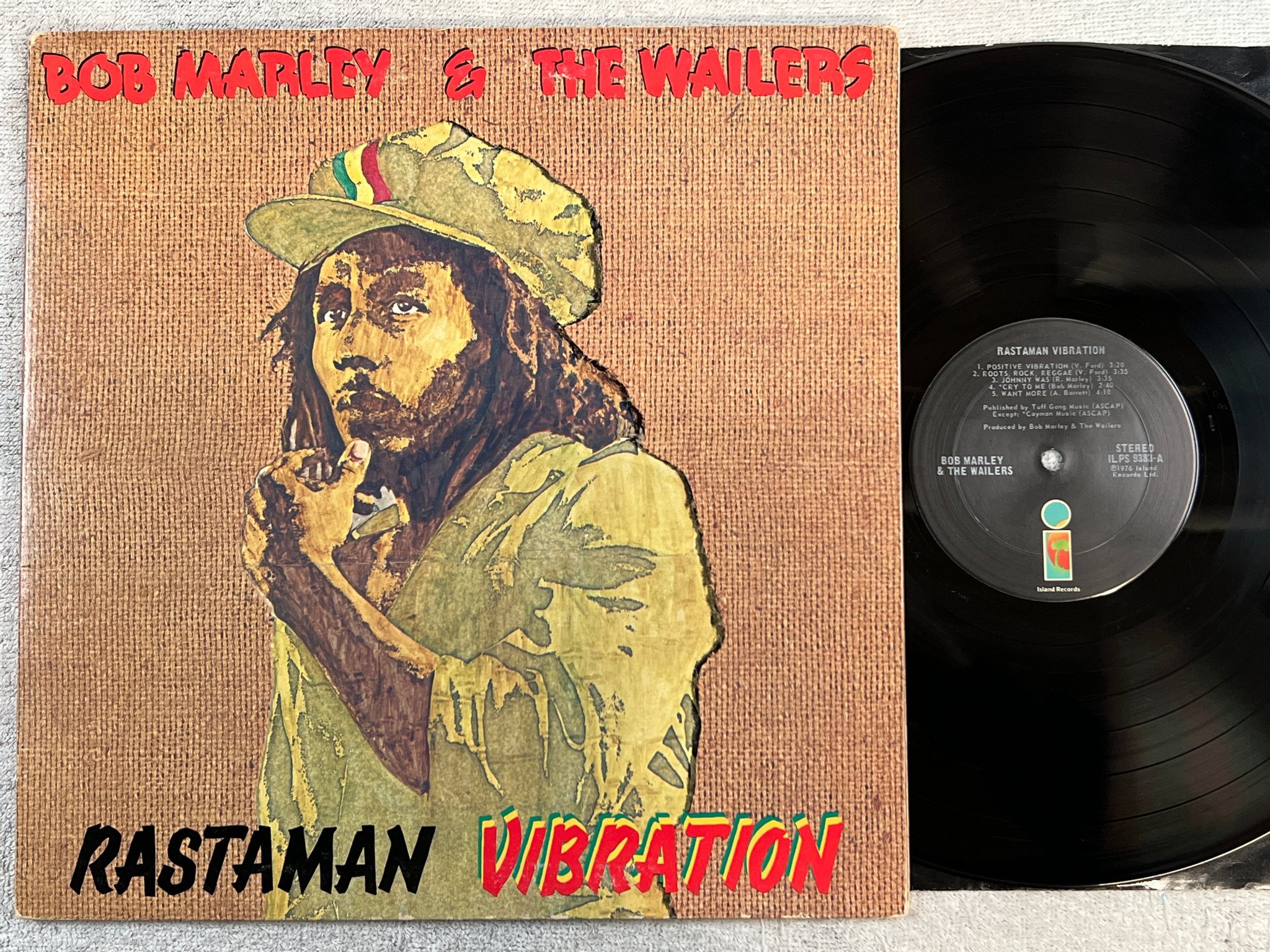 Omslagsbild för skivan BOB MARLEY & THE WAILERS rastaman vibration LP US ISLAND ILPS 9383