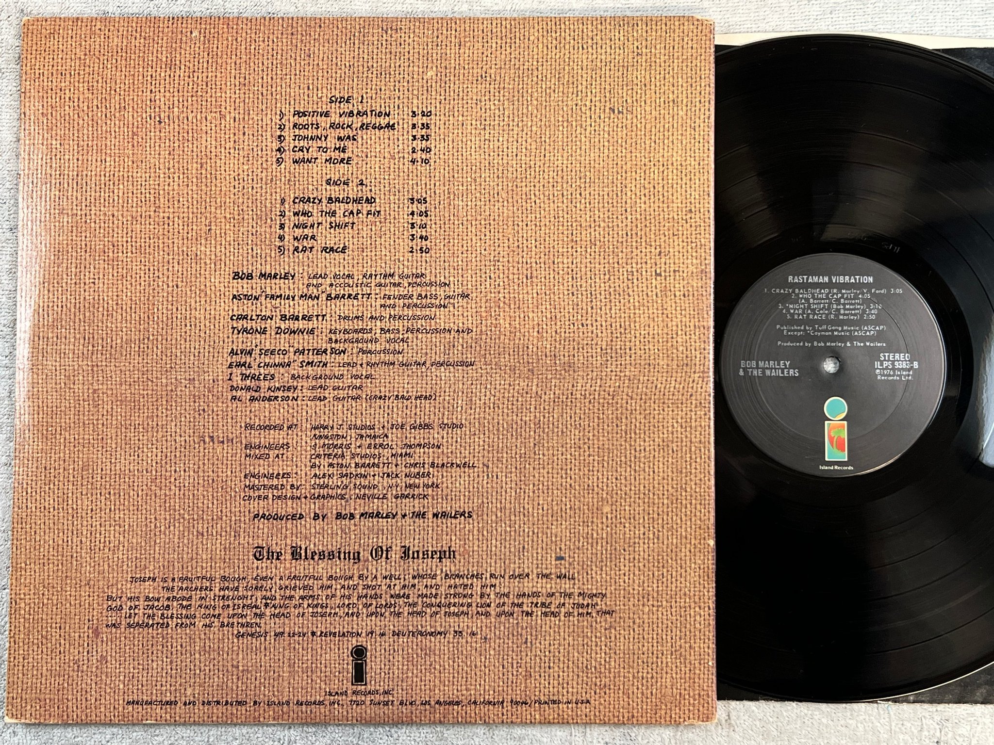 Omslagsbild för skivan BOB MARLEY & THE WAILERS rastaman vibration LP US ISLAND ILPS 9383