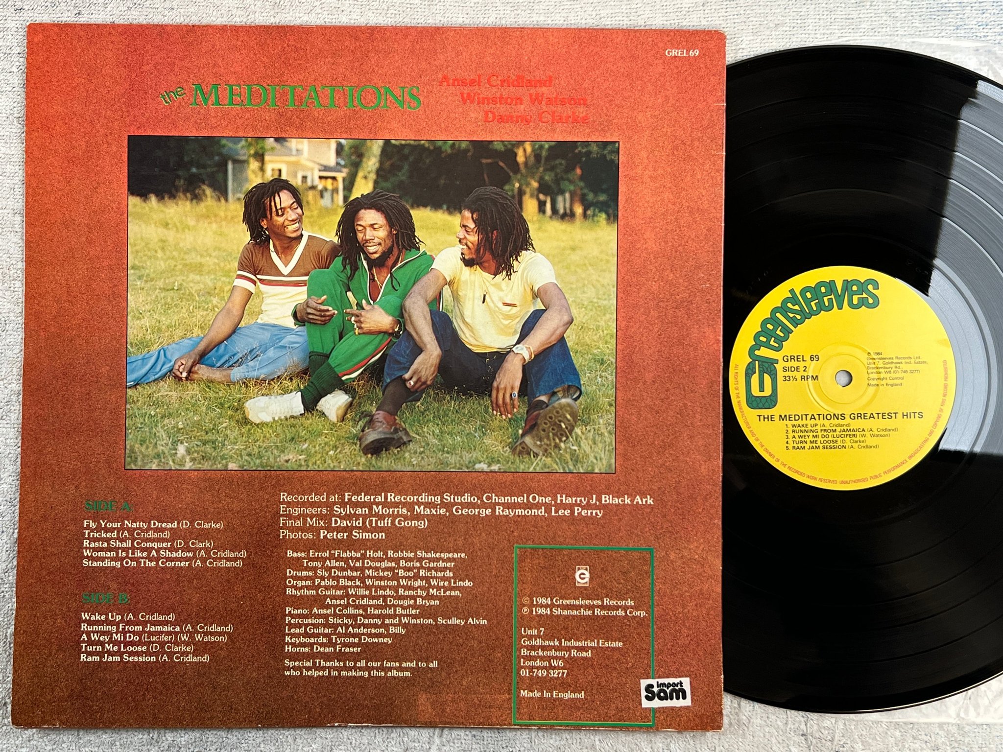 Omslagsbild för skivan THE MEDITATIONS greatest hits LP -84 UK GREENSLEEVES GREL 69