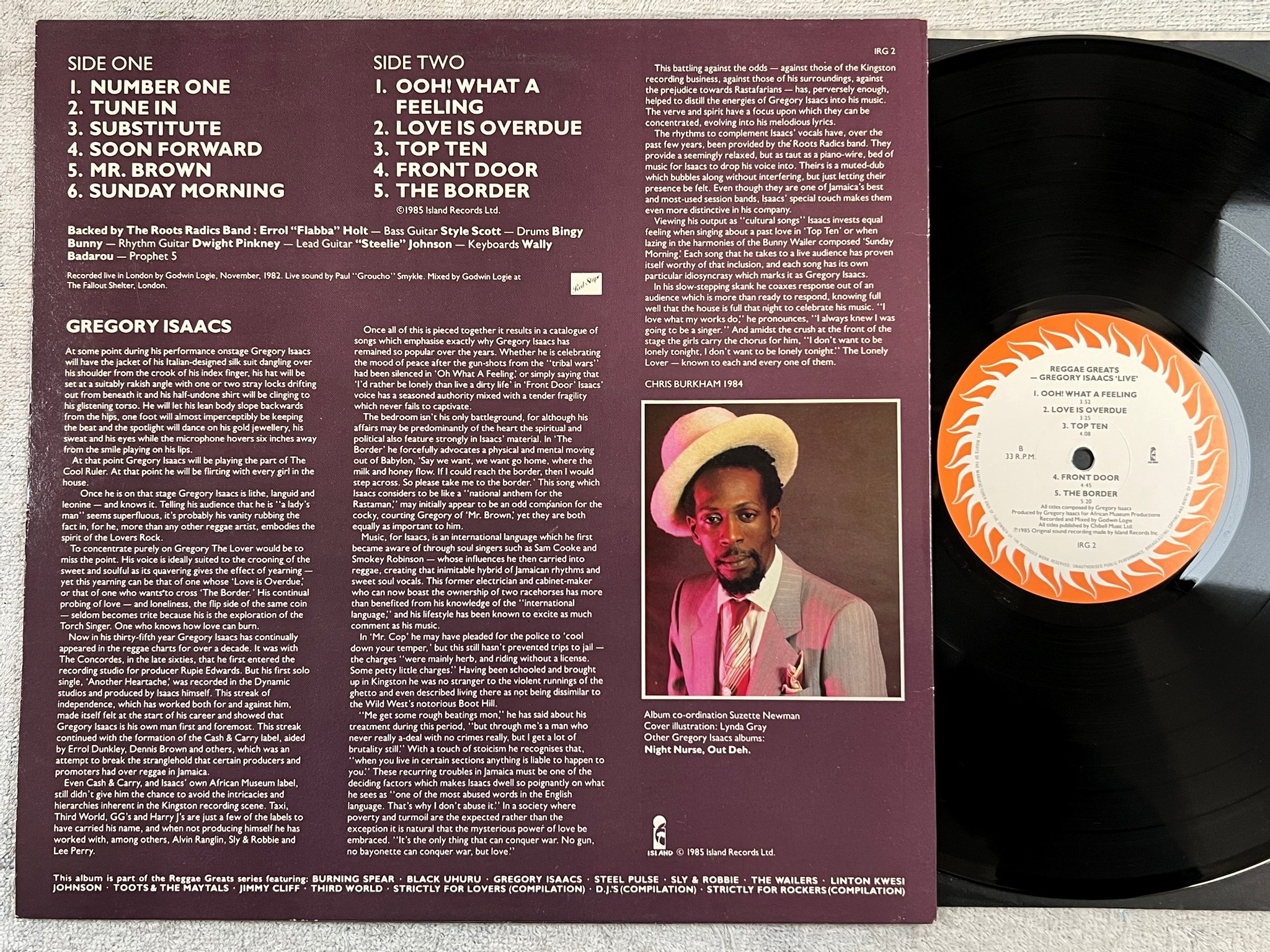 Omslagsbild för skivan GREGORY ISAACS live LP -85 ISLAND IRG 2