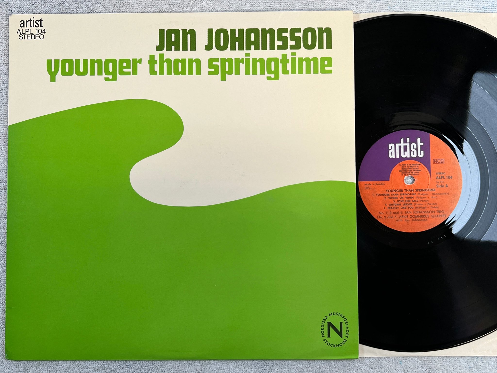 Omslagsbild för skivan JAN JOHANSSON younger than springtime LP -72 ARTIST ALPL 104
