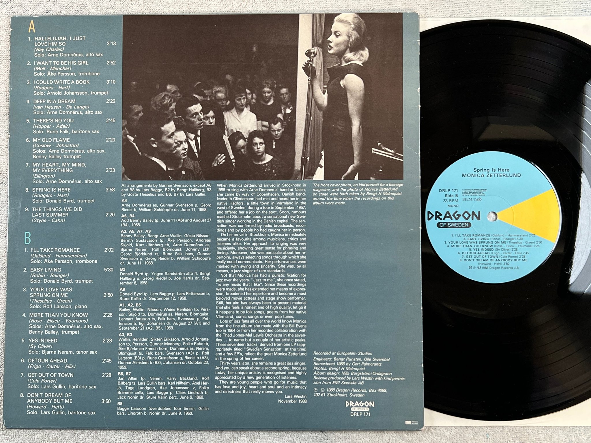 Omslagsbild för skivan MONICA ZETTERLUND spring is here LP -88 swe DRAGON DRLP 171