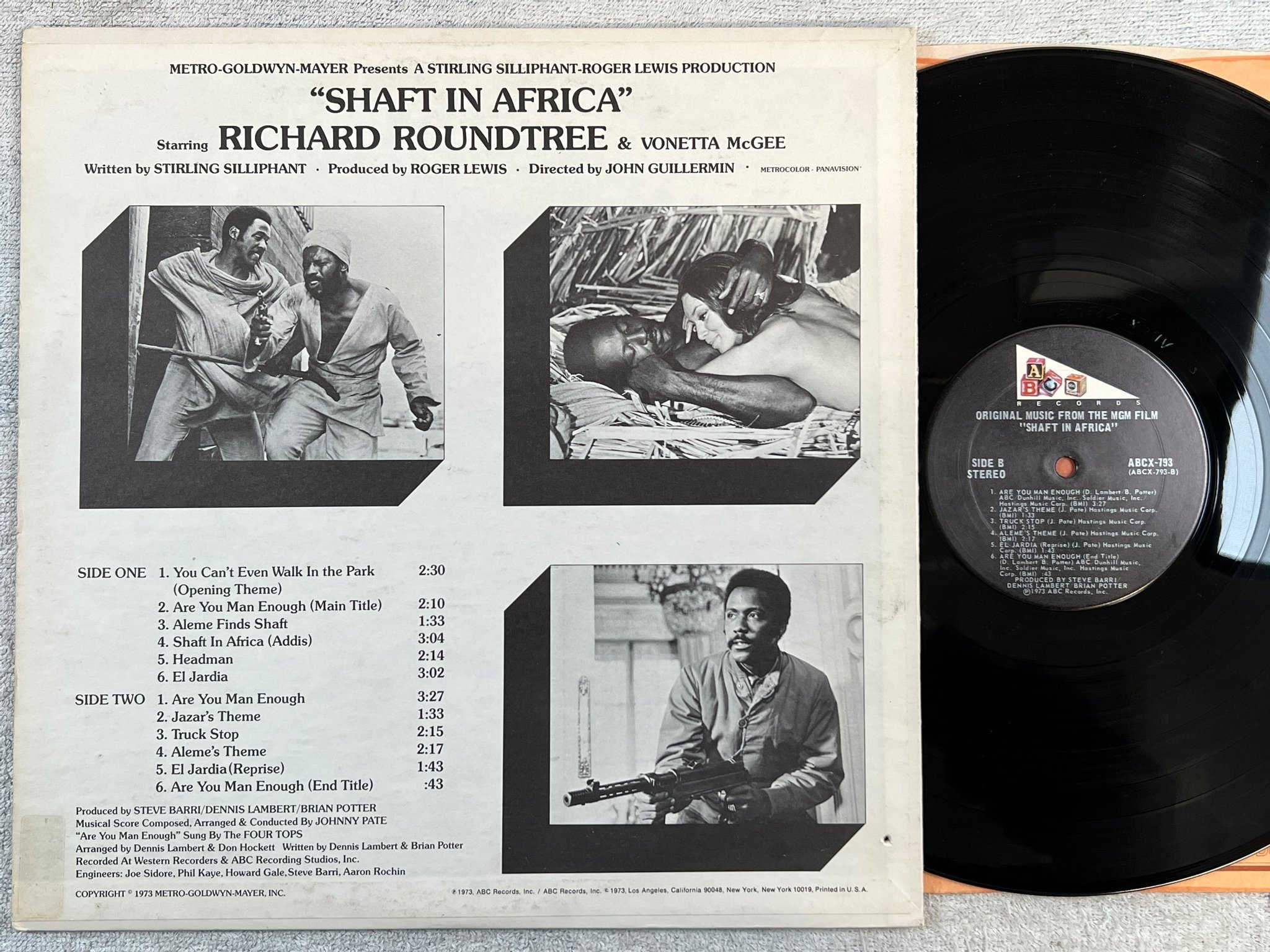 Omslagsbild för skivan JOHNNY PATE Shaft in Africa LP -73 US ABC ABCX-793 blaxploitation