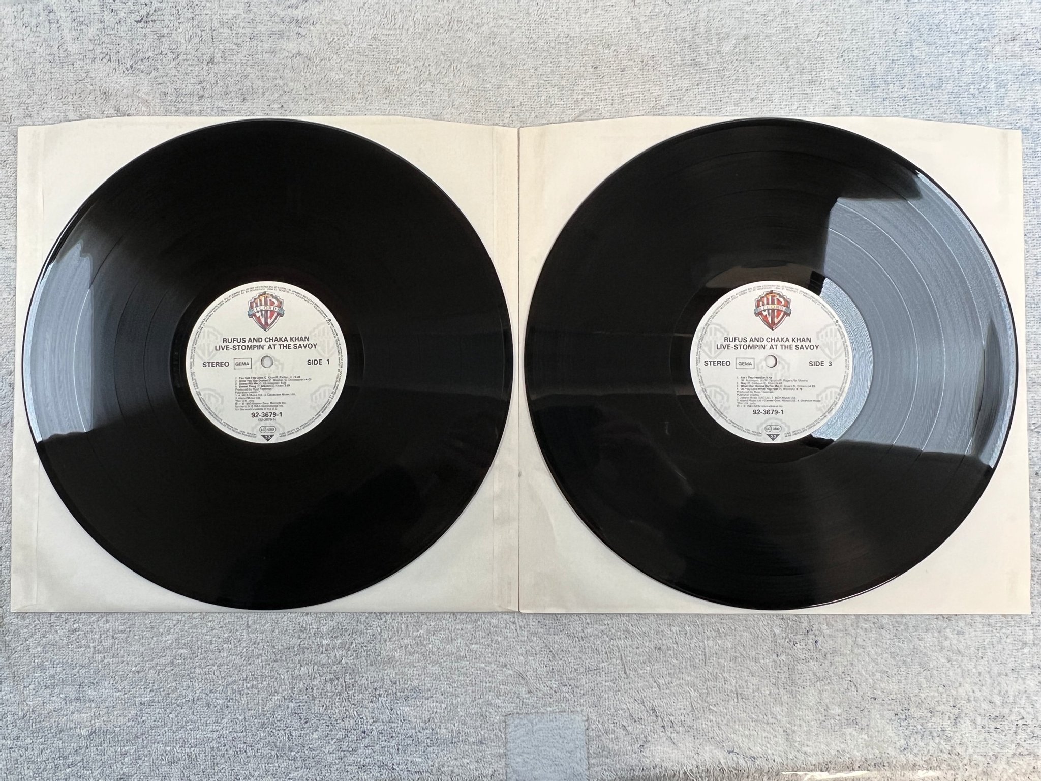 Omslagsbild för skivan RUFUS & CHAKA KHAN live 2xLP -83 Ger WARNER 92-3679-1 "ain't nobody"