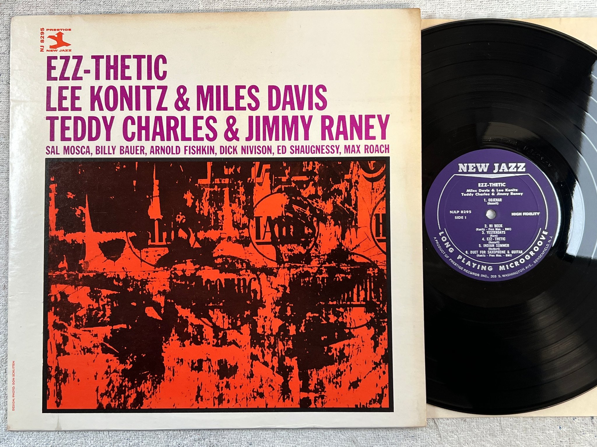 Omslagsbild för skivan LEE KONITZ ezz-thetic LP -64 US NEW JAZZ NJLP 8295