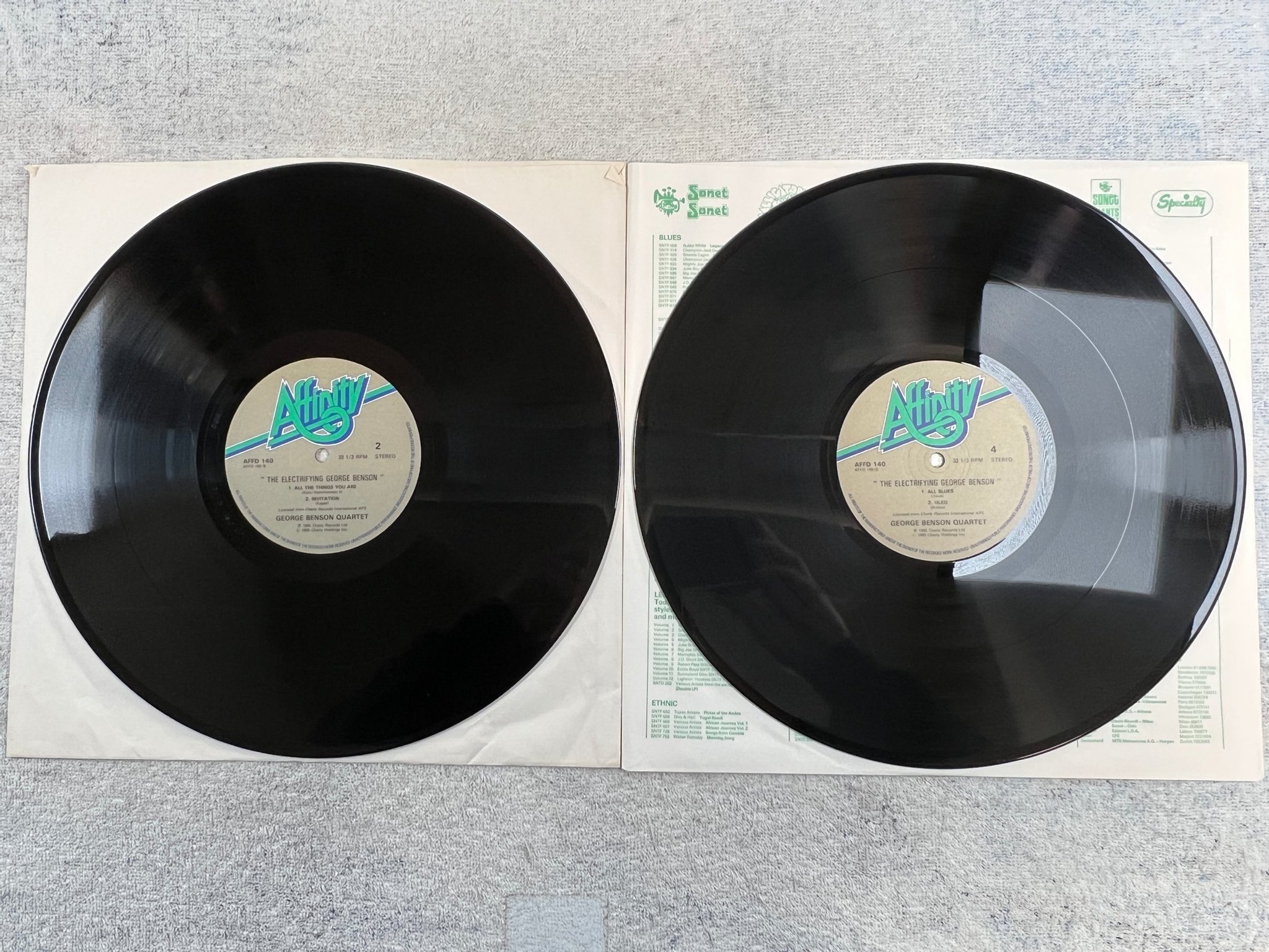 Omslagsbild för skivan THE GEORGE BENSON QUARTET The Electrifying 2xLP -85 UK AFFINITY AFFD 140