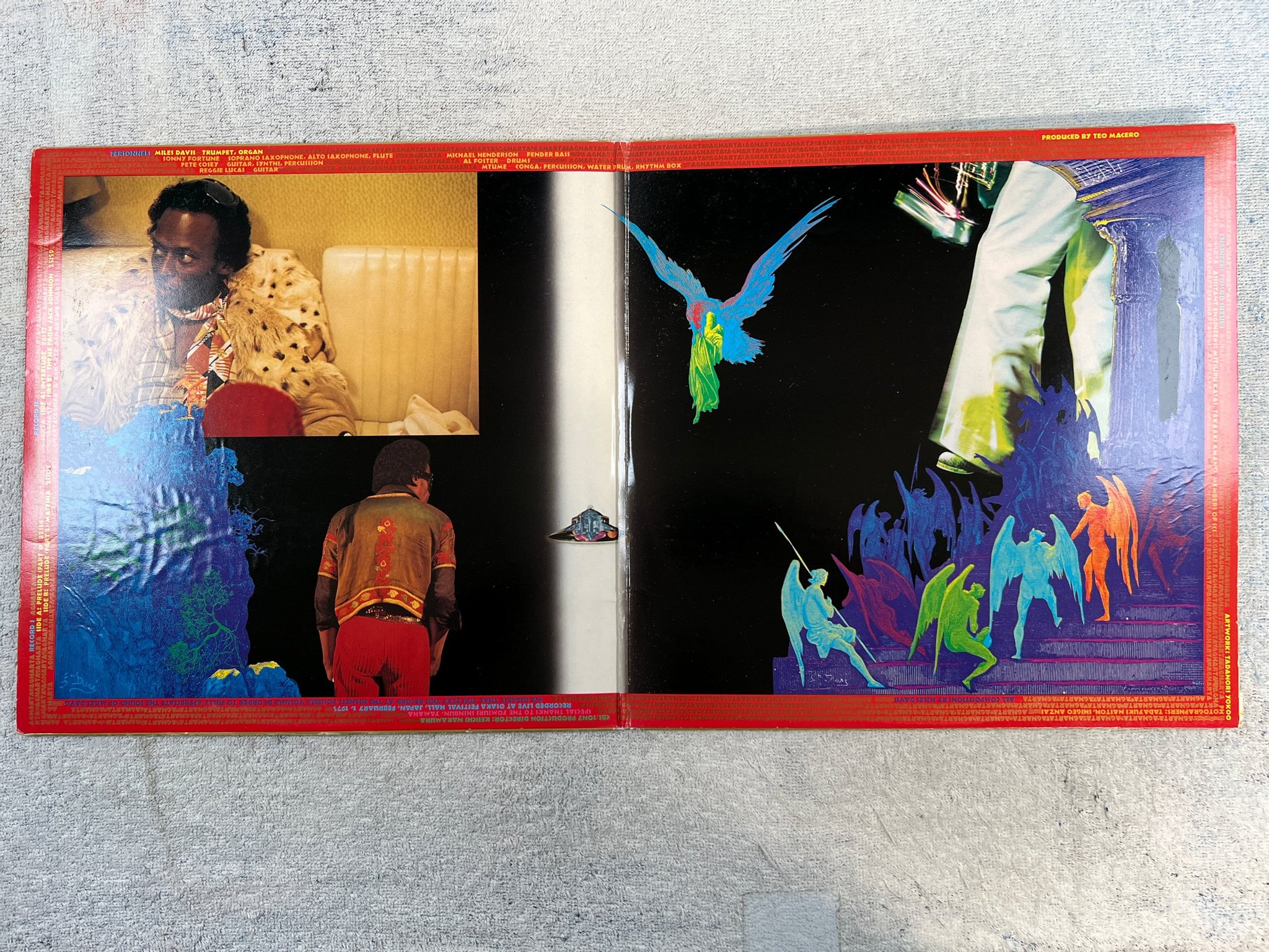 Omslagsbild för skivan MILES DAVIS agharta 2xLP -75 Hol CBS 88159 