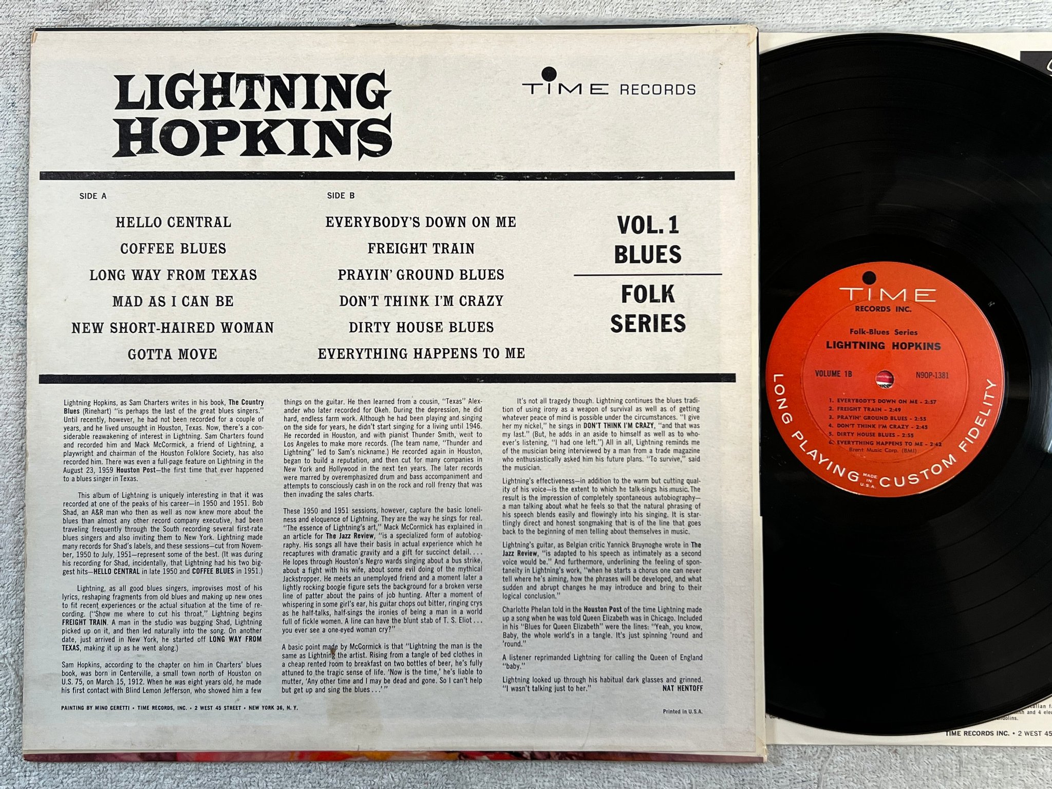 Omslagsbild för skivan LIGHTNING HOPKINS vol 1 blues LP -62 US TIME N90P-1380  ** RARE **
