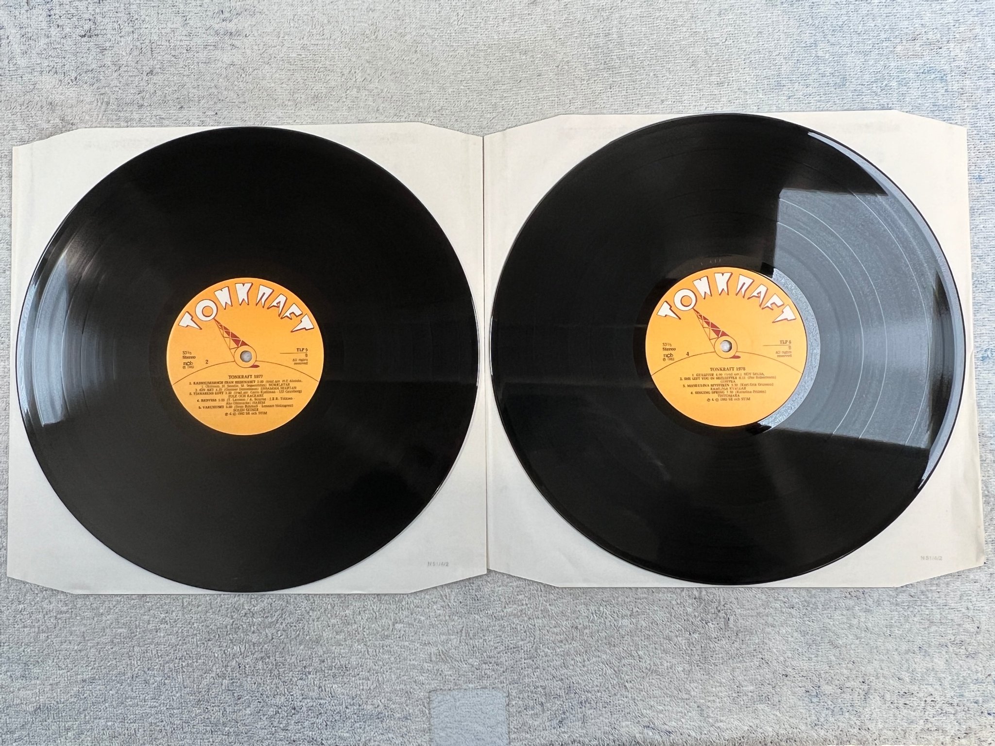 Omslagsbild för skivan V/A tonkraft 1977 2xLP -82 Swe TONKRAFT TLP-5 "Anna Själv Tredje"