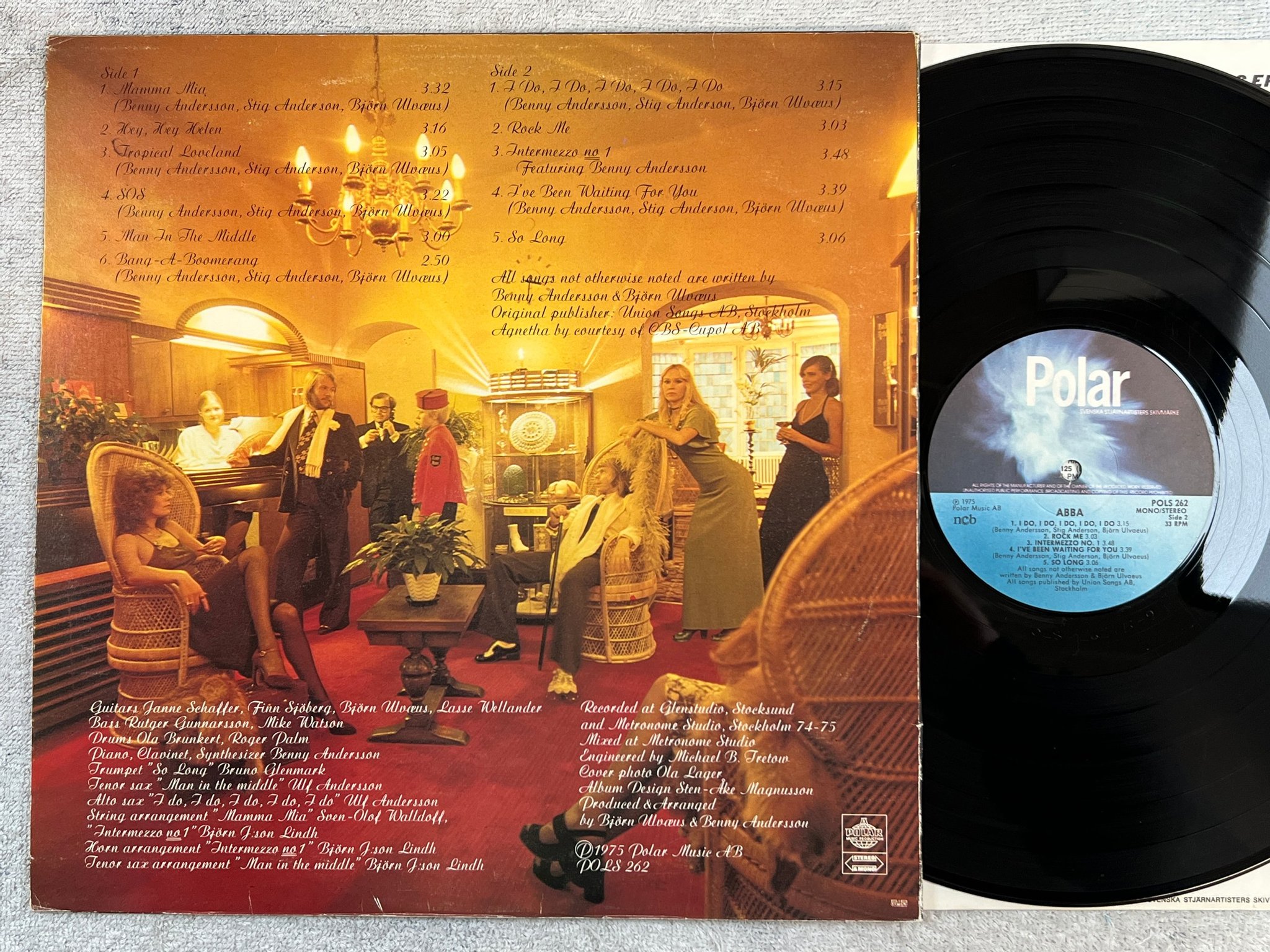 Omslagsbild för skivan ABBA s/t LP -75 Swe POLAR POLS 262