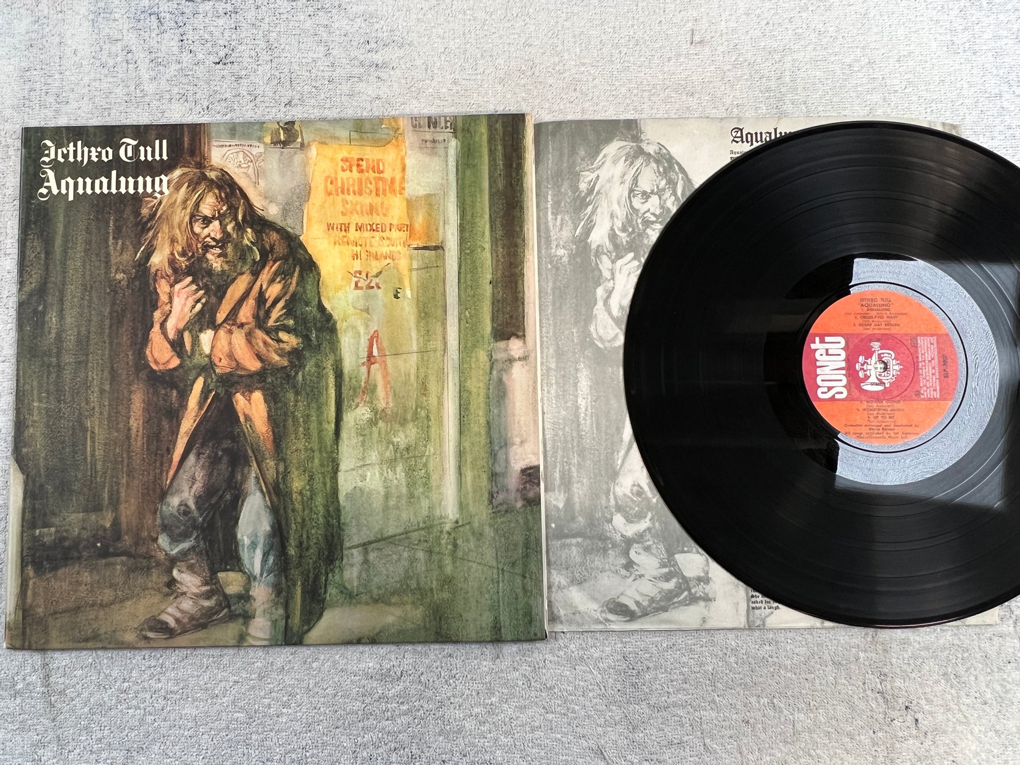 Omslagsbild för skivan JETHRO TULL aqualung LP -71 SONET SLP-3007
