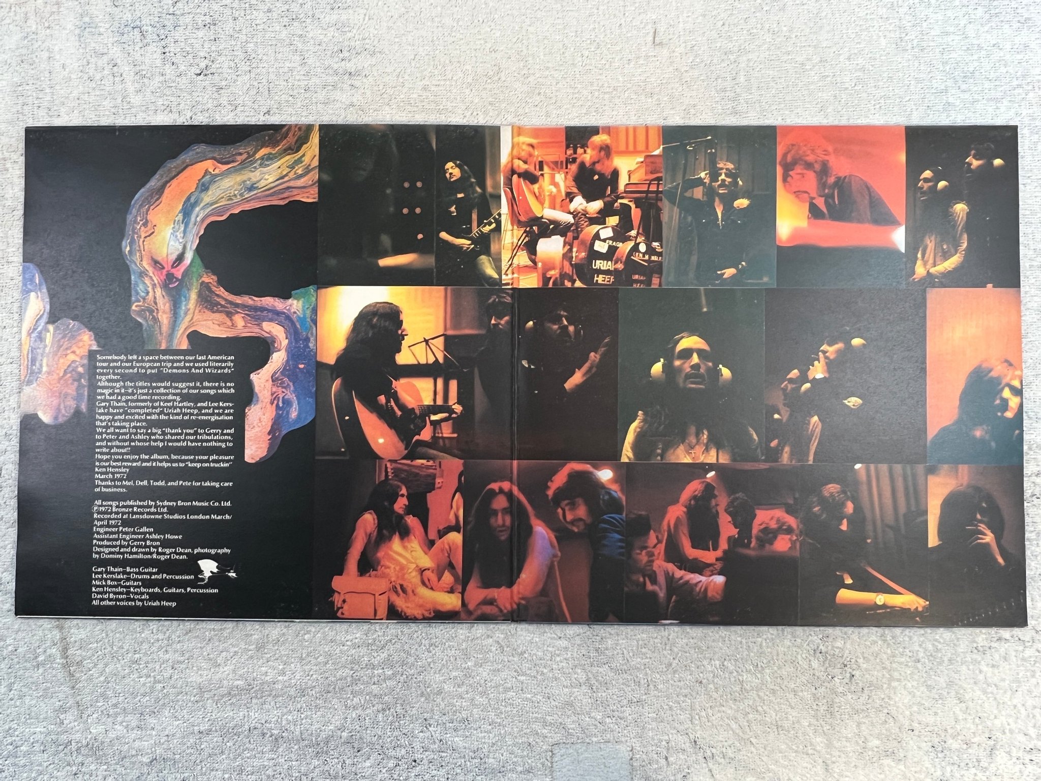 Omslagsbild för skivan URIAH HEEP demons and wizards LP -72  BRONZE ILPS 9193