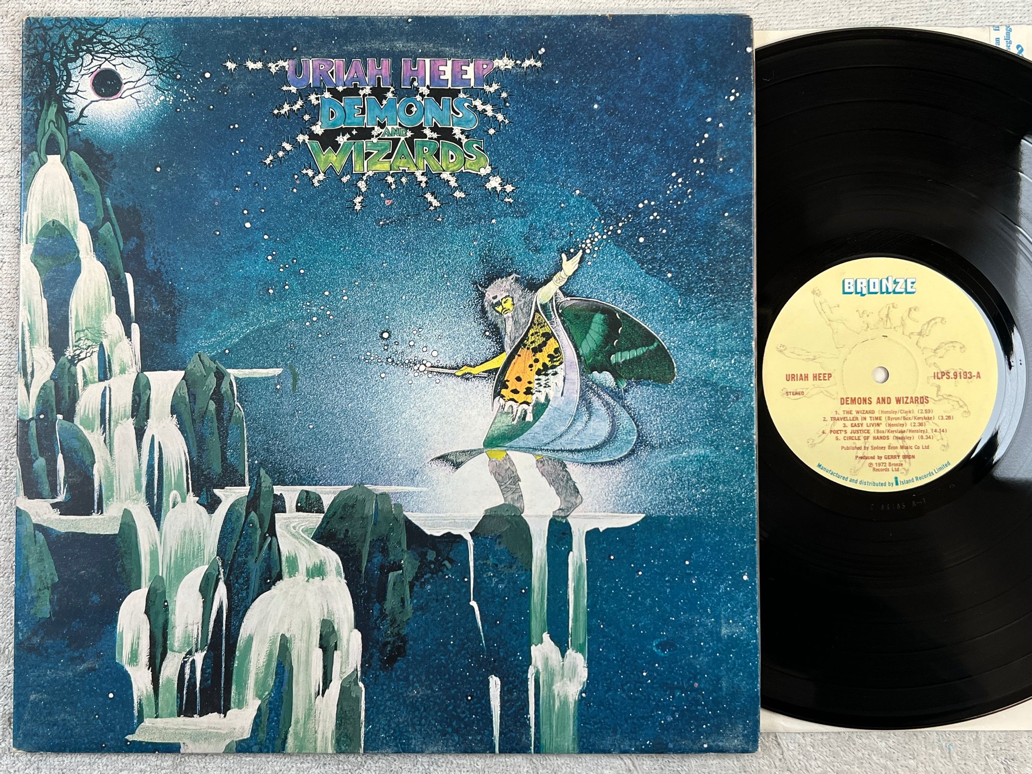 Omslagsbild för skivan URIAH HEEP demons and wizards LP -72  BRONZE ILPS 9193