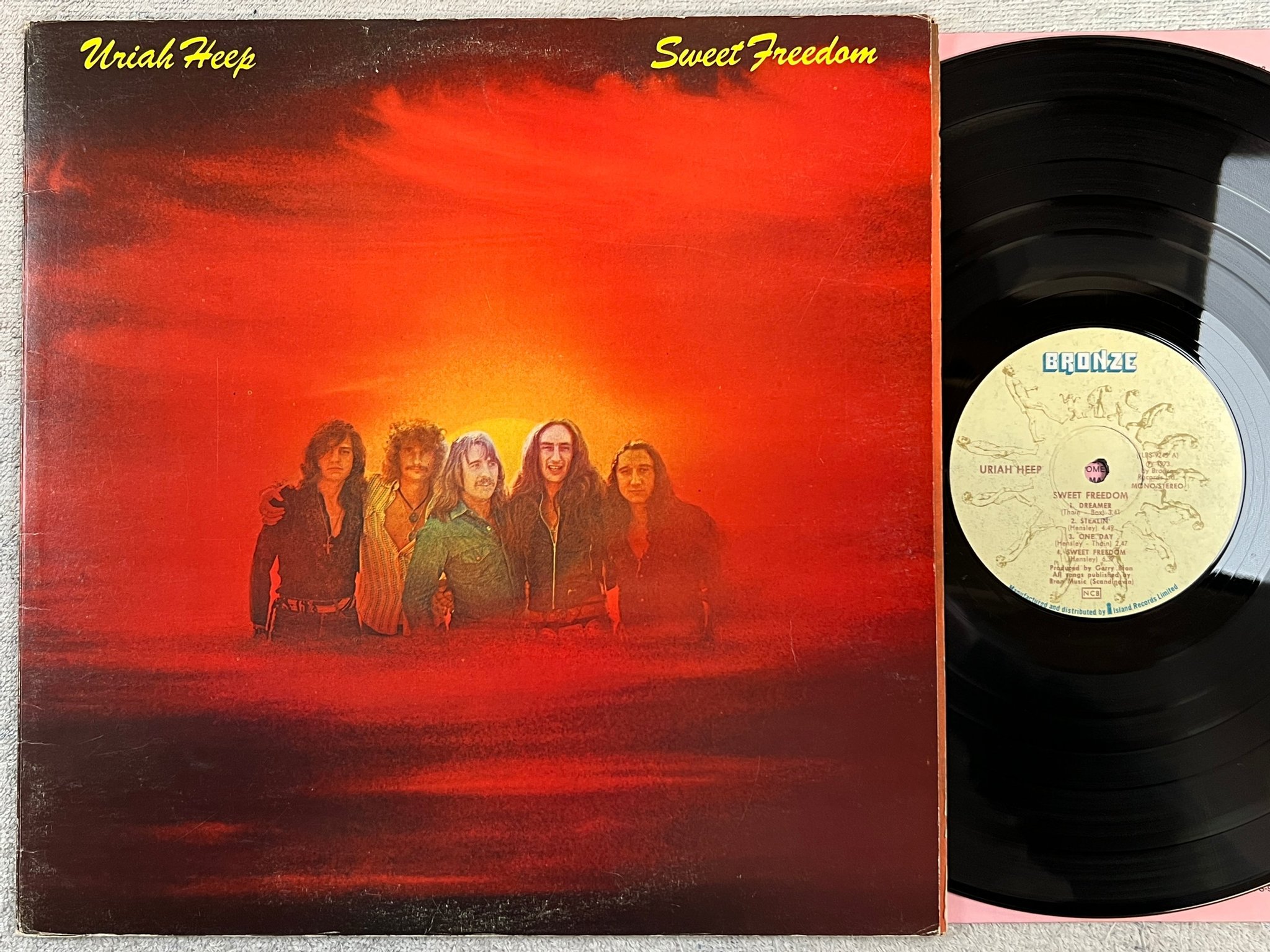 Omslagsbild för skivan URIAH HEEP sweet freedom LP -73 ncb BRONZE ILPS 9245