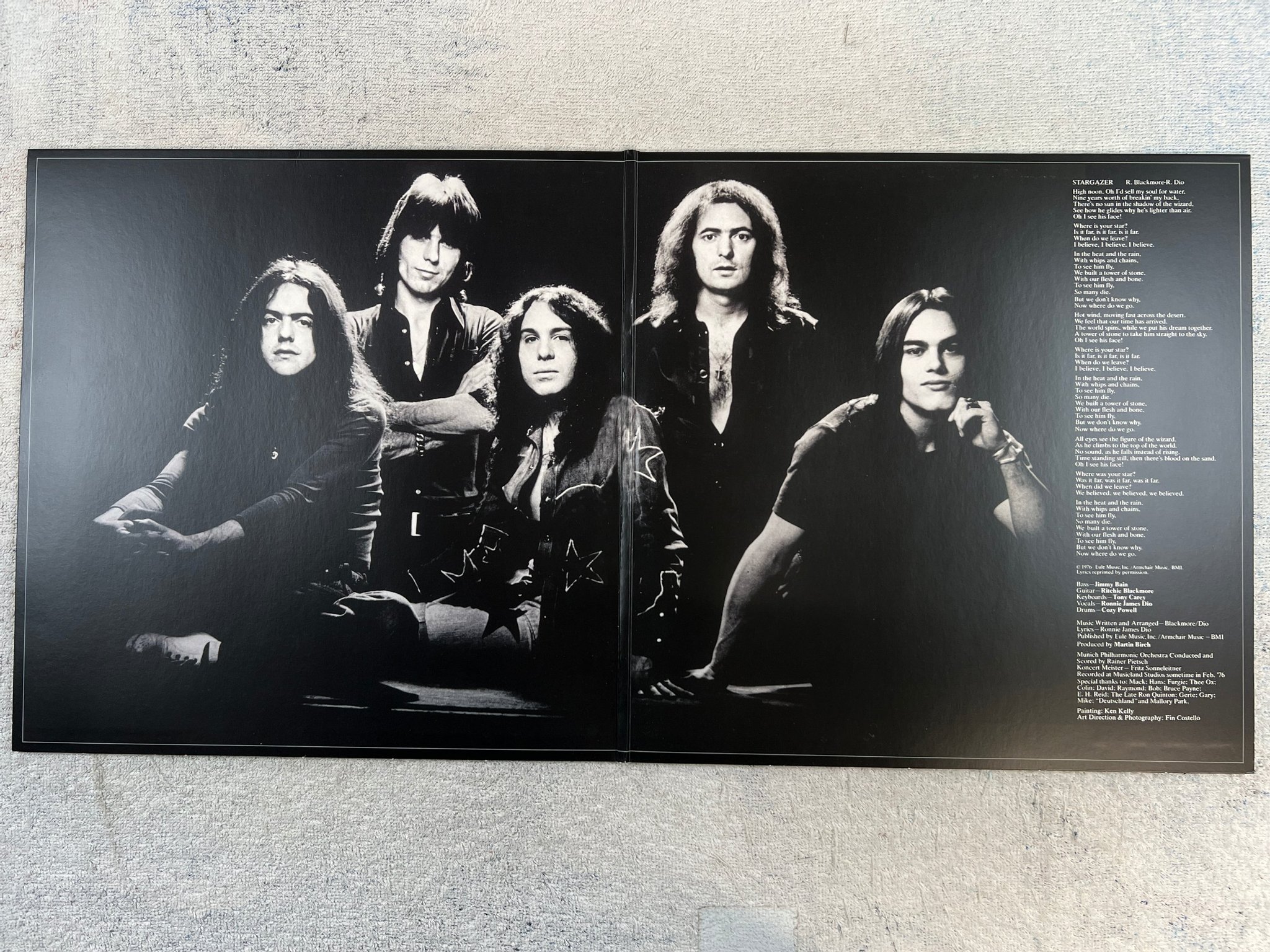 Omslagsbild för skivan RAINBOW rainbow rising LP -76/2014 re POLYDOR 5353583 