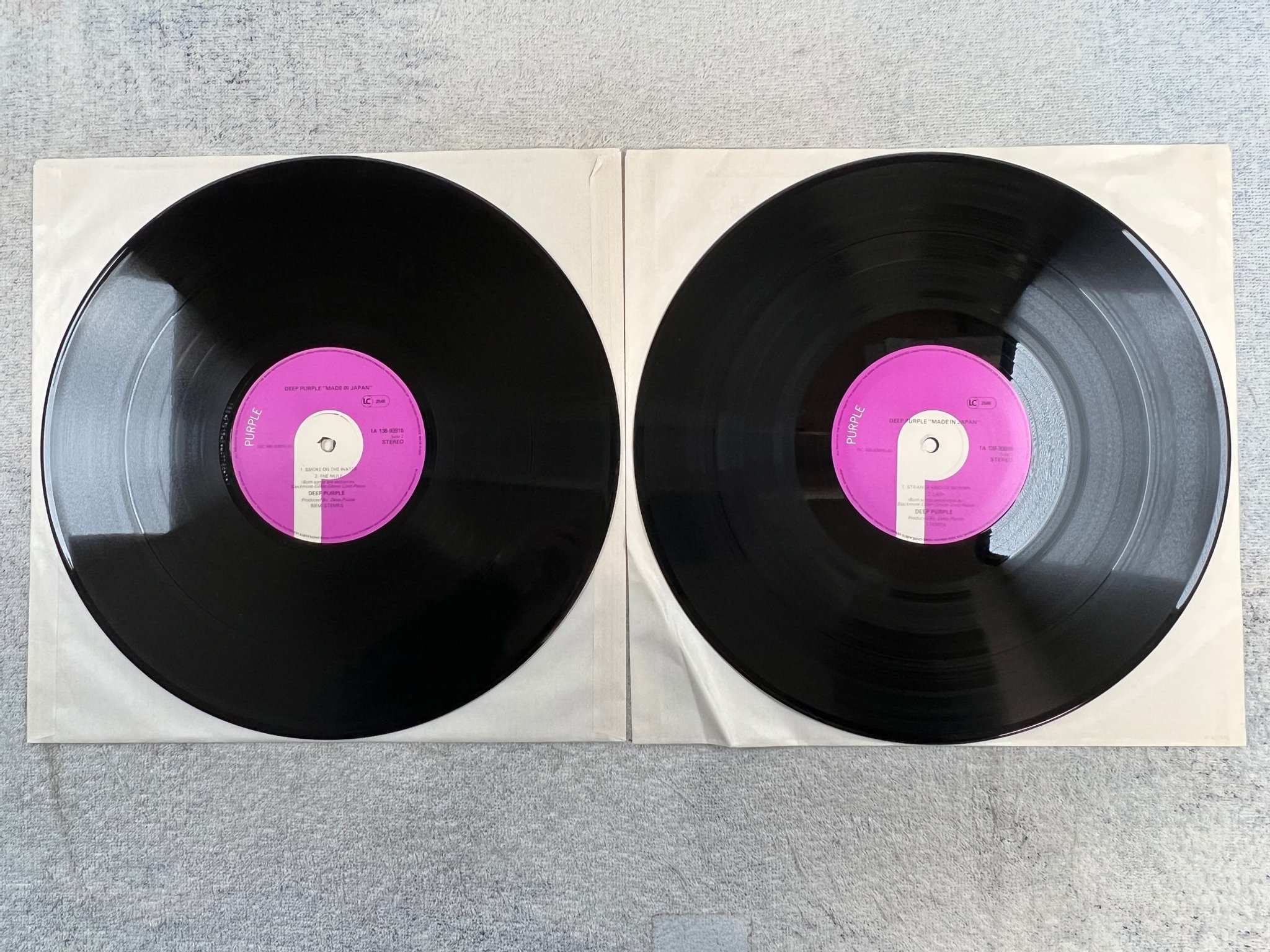 Omslagsbild för skivan DEEP PURPLE made in Japan 2xLP EEC PURPLE 1A 138-93915