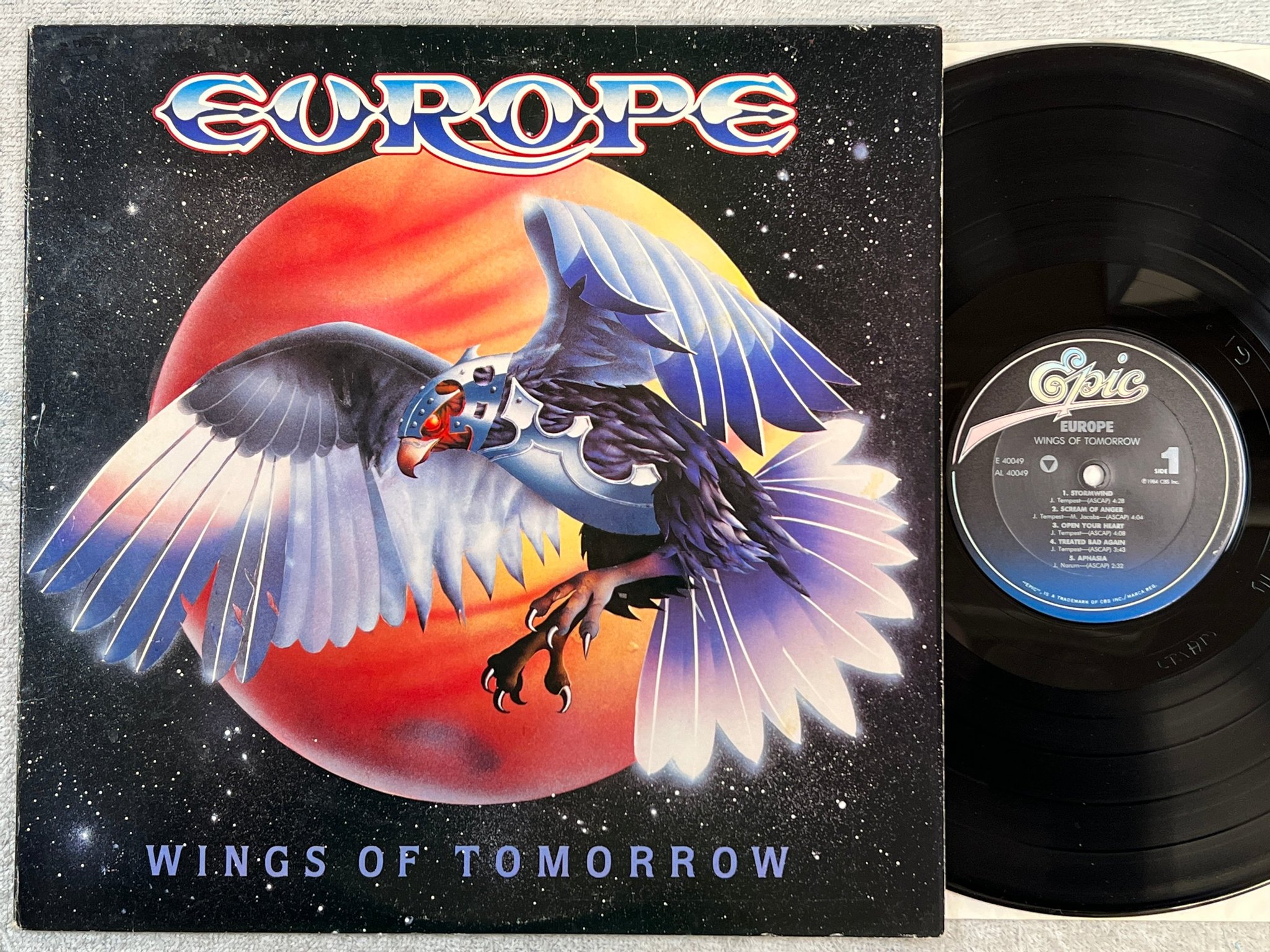 Omslagsbild för skivan EUROPE wings of tomorrow LP -84 US EPIC BL 40049 
