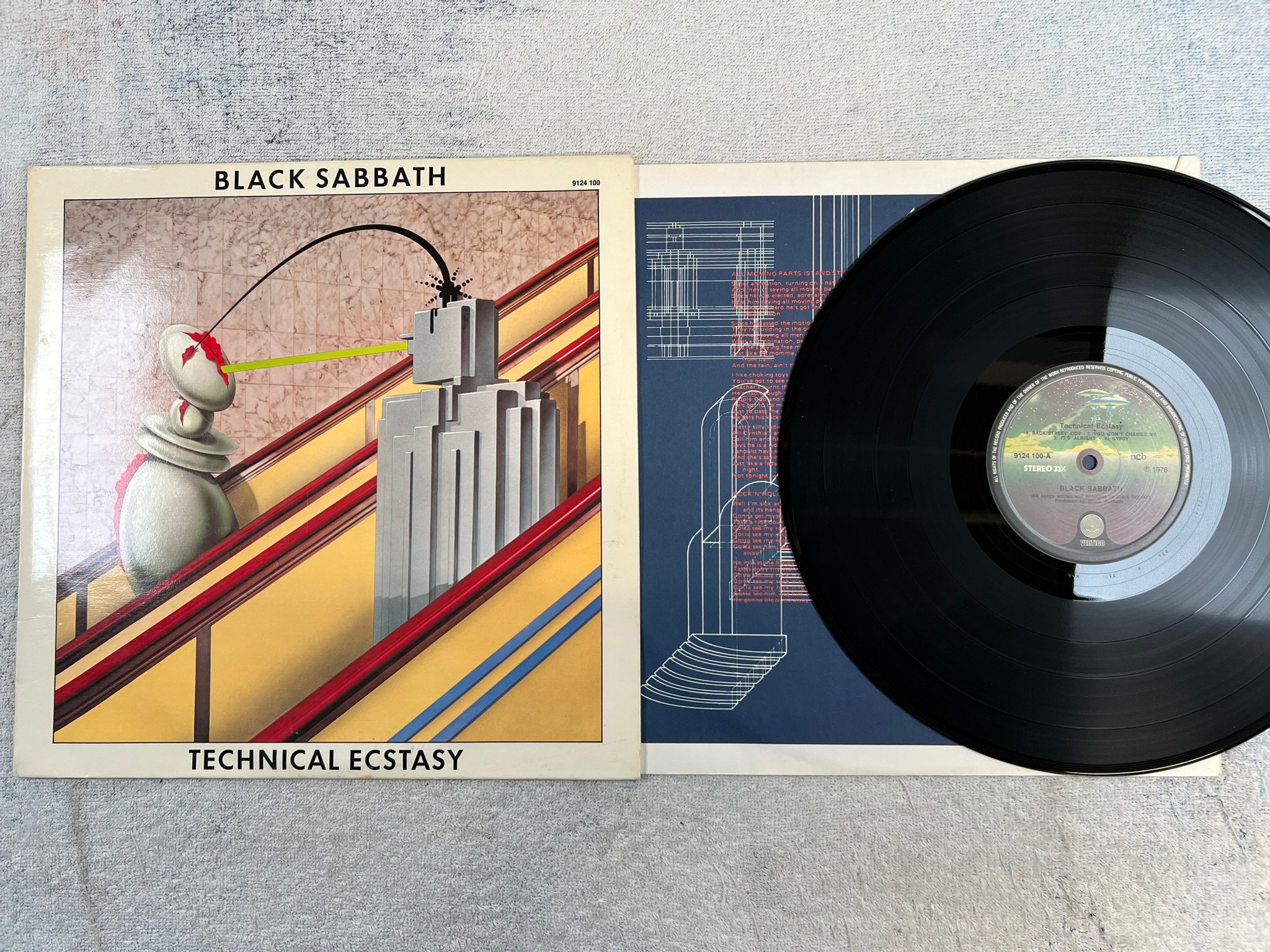 Omslagsbild för skivan BLACK SABBATH technical ecstasy LP -76 ncb VERTIGO 9124 100