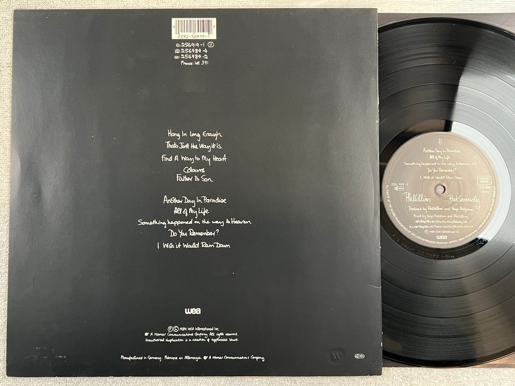 Omslagsbild för skivan PHIL COLLINS ...but seriously LP -89 US ATLANTIC 256 919-1