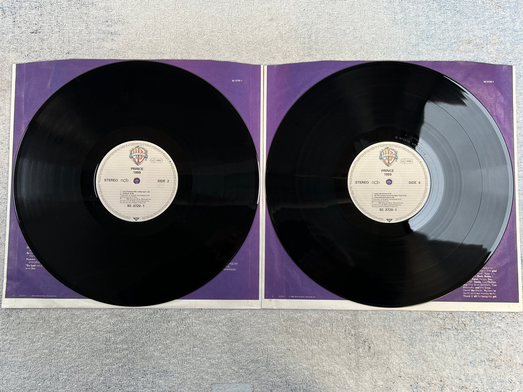 Omslagsbild för skivan PRINCE 1999 2xLP -82 ncb WARNER 92.3720-1
