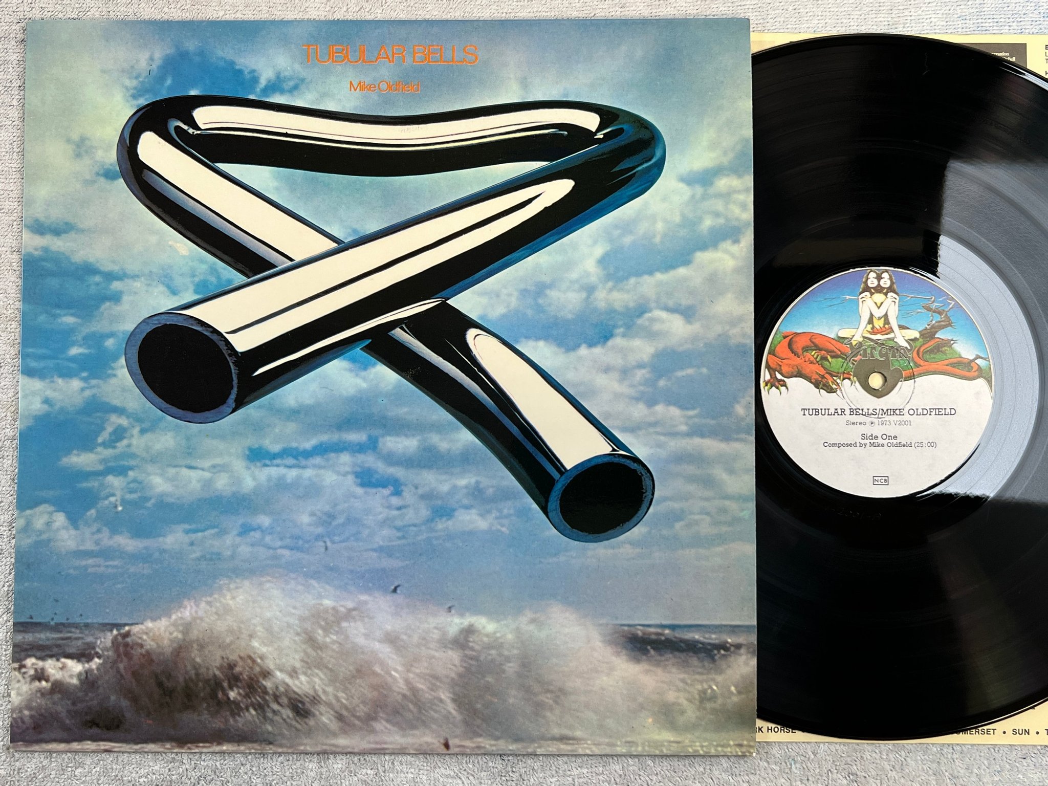 Omslagsbild för skivan MIKE OLDFIELD tubular bells LP -73 ncb VIRGIN V2001