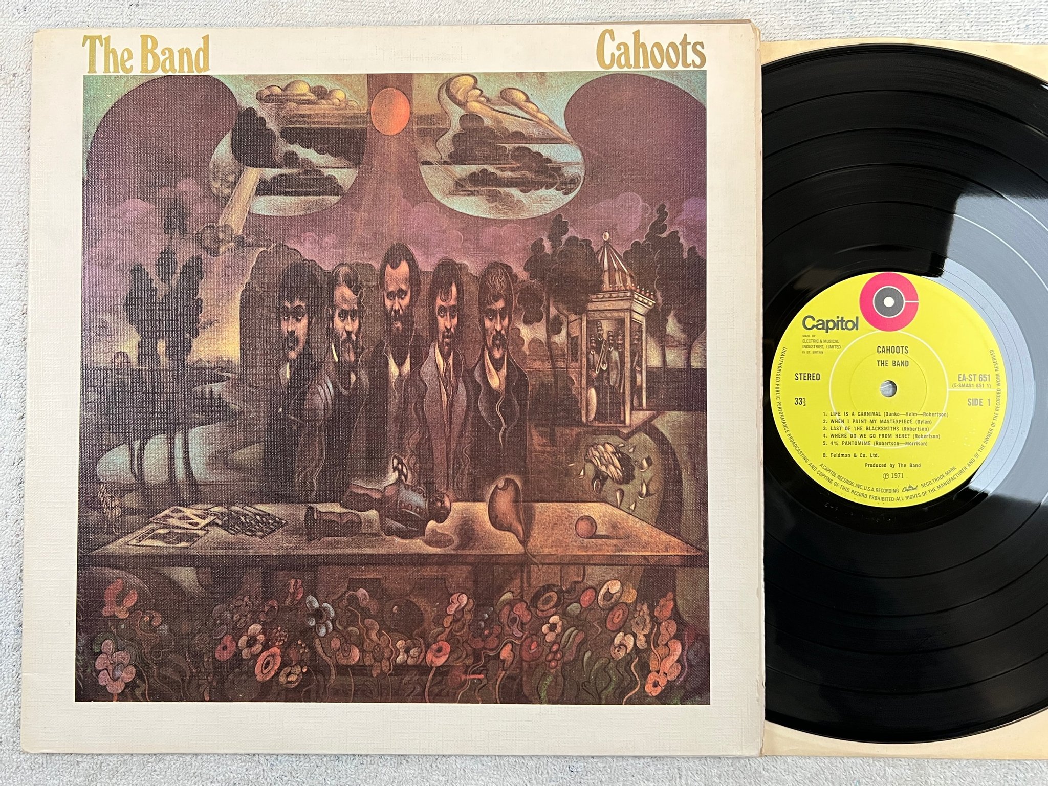 Omslagsbild för skivan THE BAND cahoots LP -71 UK CAPITOL EA-ST 651
