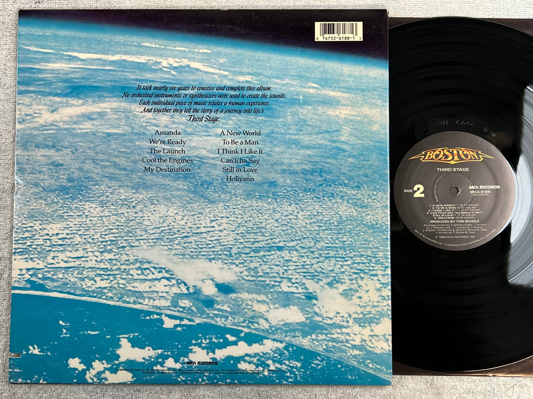 Omslagsbild för skivan BOSTON third stage LP -86 US MCA 6188 