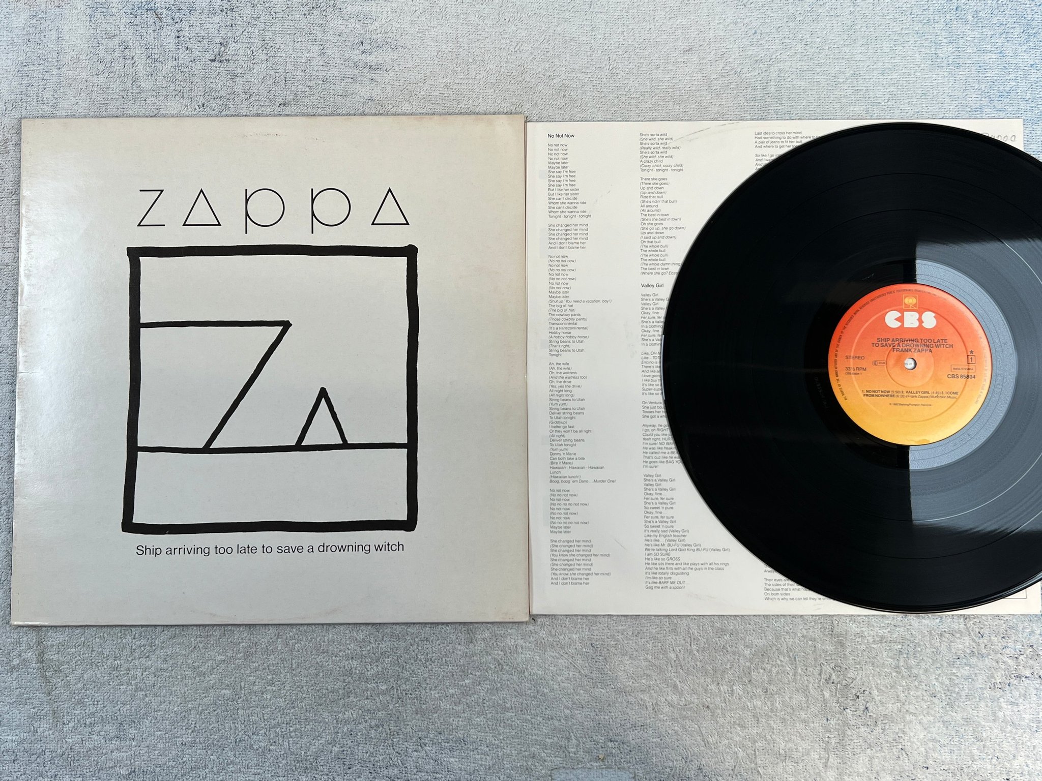 Omslagsbild för skivan FRANK ZAPPA ship arriving too late... LP -82 Hol CBS 85804