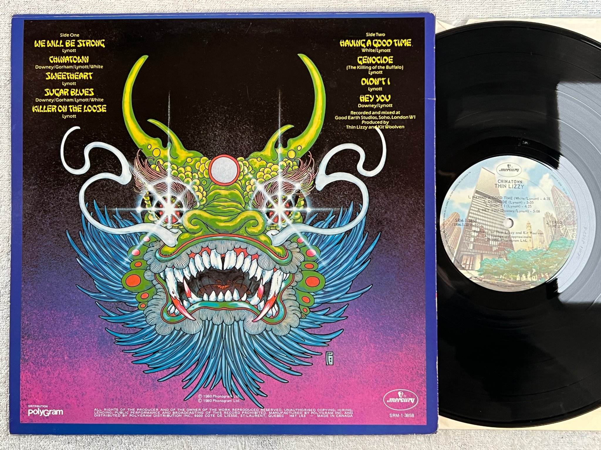 Omslagsbild för skivan THIN LIZZY chinatown LP -80 Can MERCURY SRM-1-3858