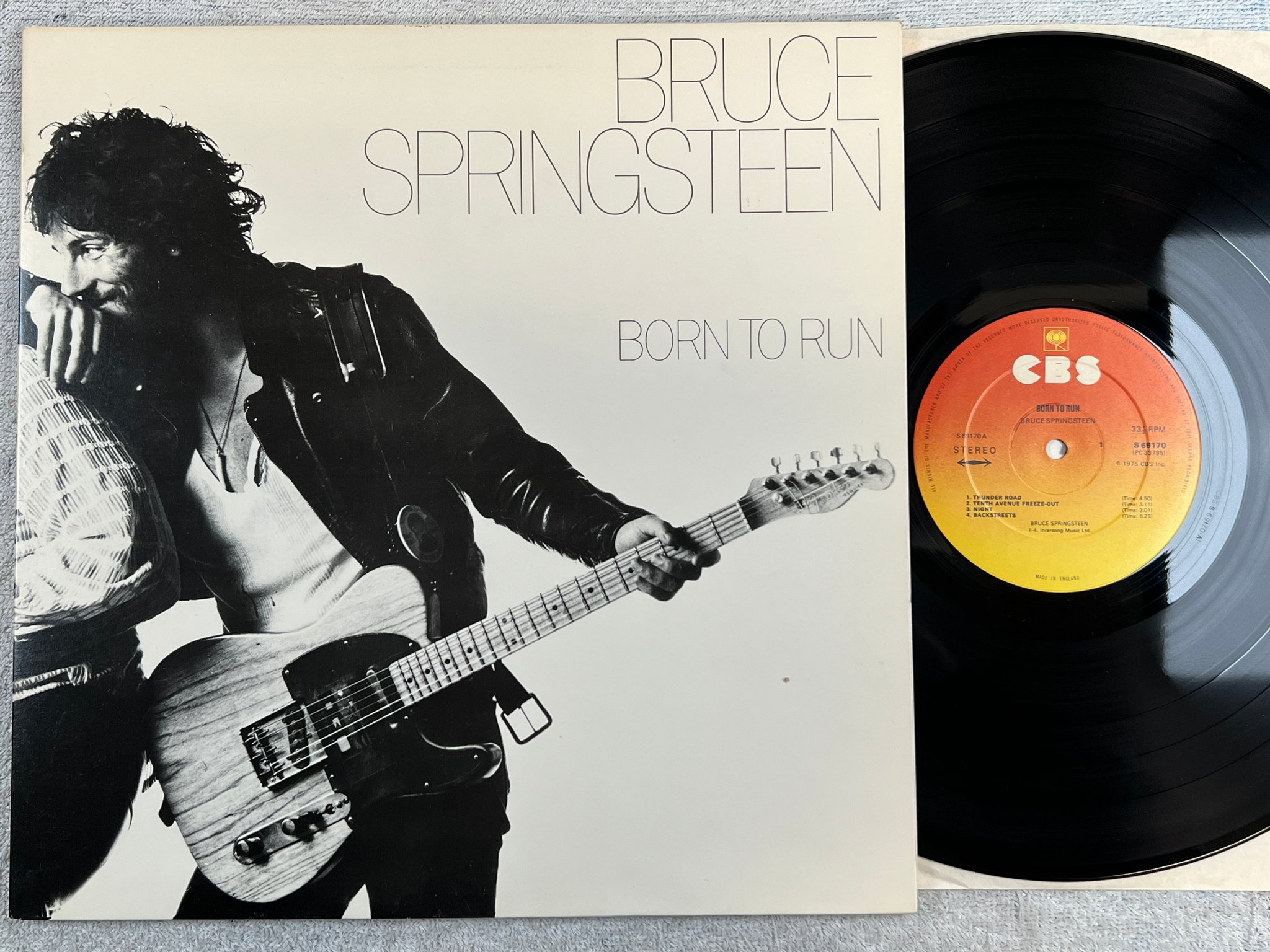 Omslagsbild för skivan BRUCE SPRINGSTEEN born to run LP -75 UK CBS S 69170