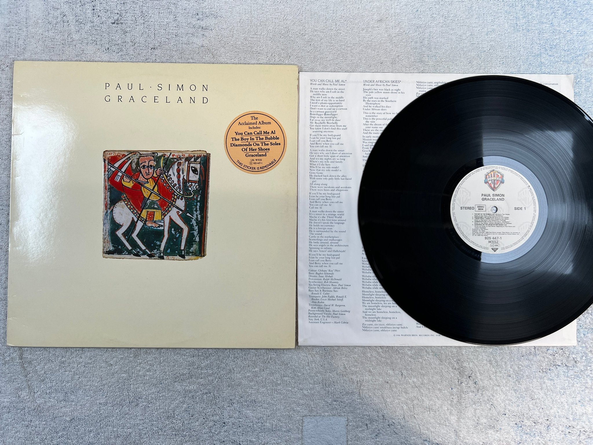 Omslagsbild för skivan PAUL SIMON graceland LP -86 WARNER 925 447-1