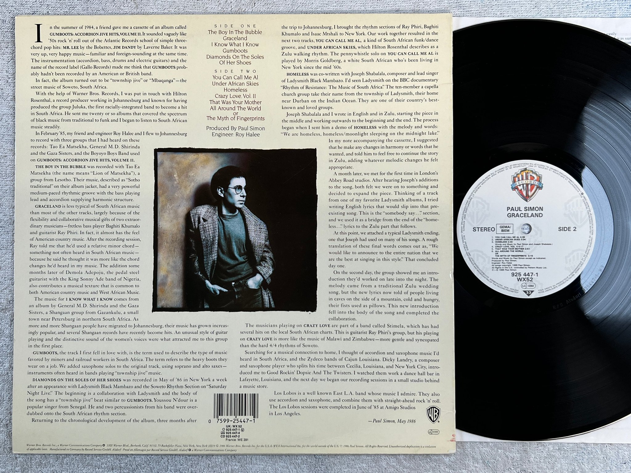 Omslagsbild för skivan PAUL SIMON graceland LP -86 WARNER 925 447-1