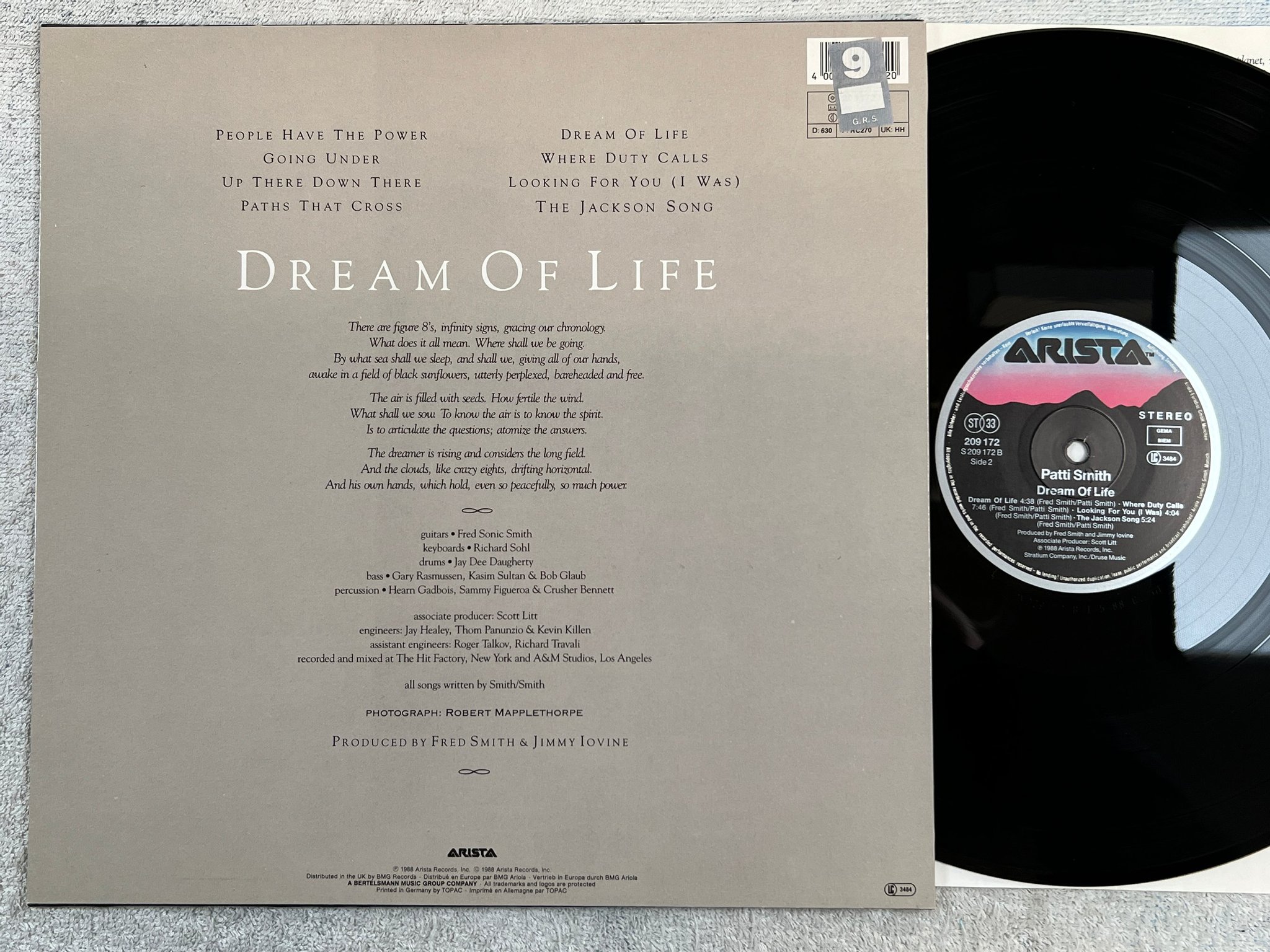 Omslagsbild för skivan PATTI SMITH dream of life LP -88 Ger ARISTA 209172