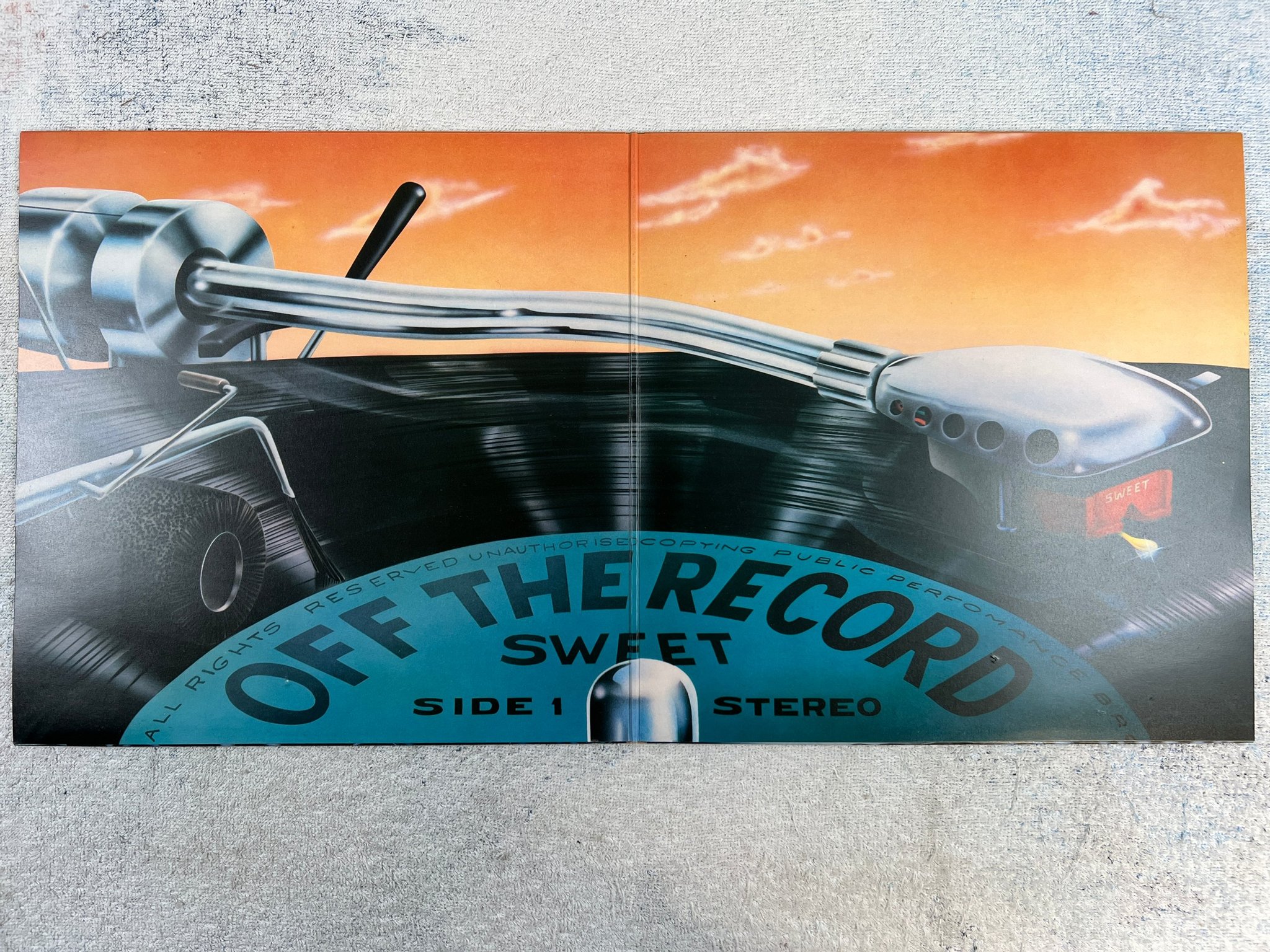 Omslagsbild för skivan SWEET off the record LP -77 UK RCA PL 25072