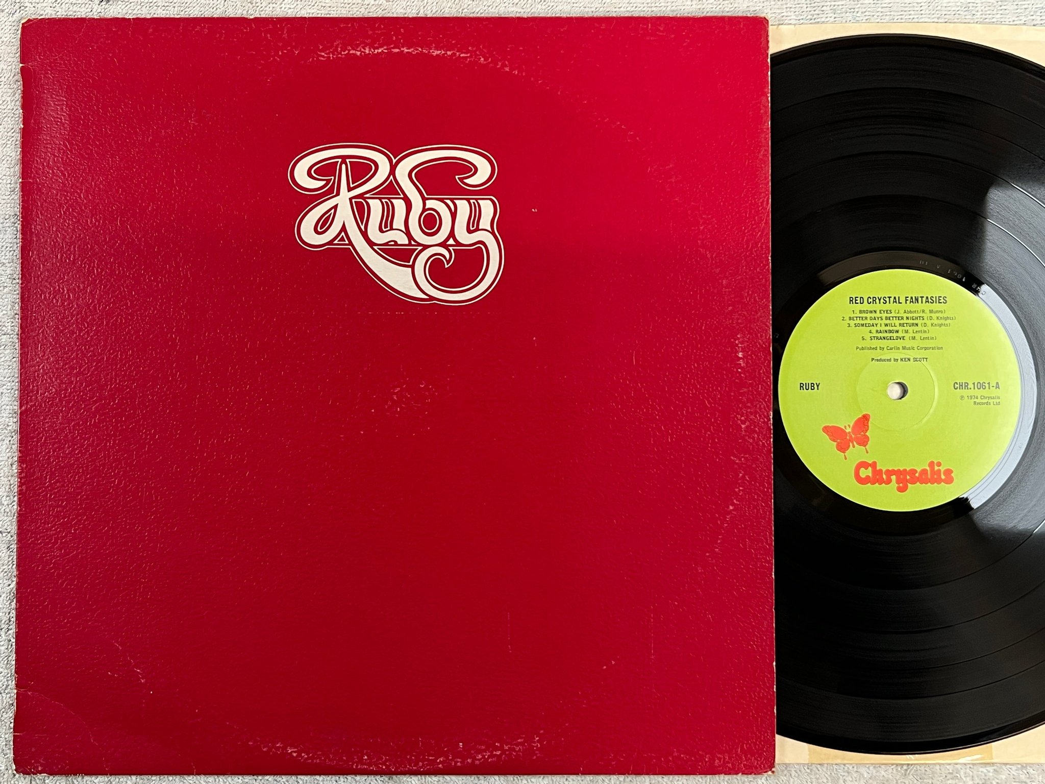 Omslagsbild för skivan RUBY red crystals fantasies LP -74 UK CHRYSALIS CHR 1061