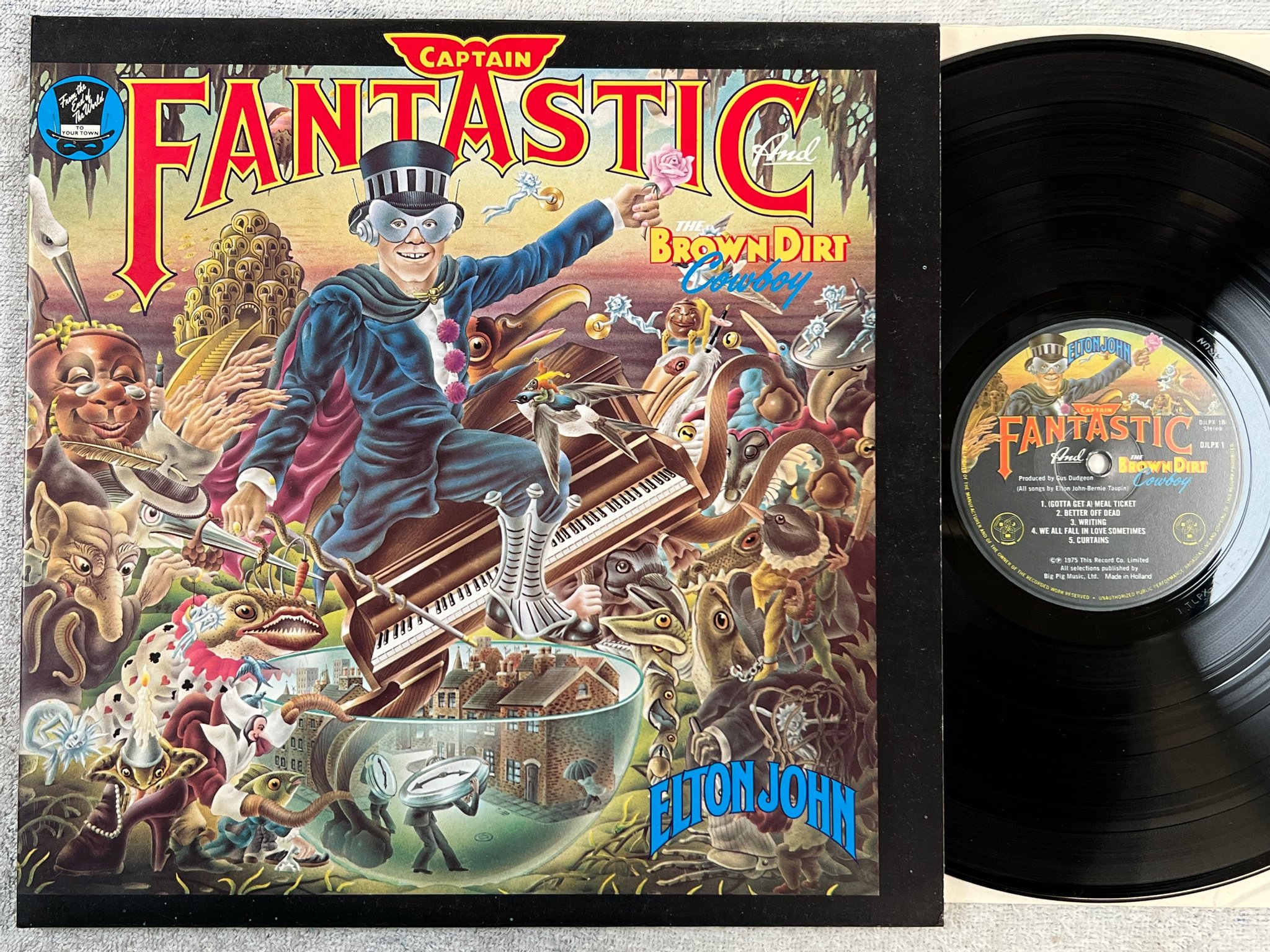 Omslagsbild för skivan ELTON JOHN captain fantastic LP -75 UK DJM DJLPX1 