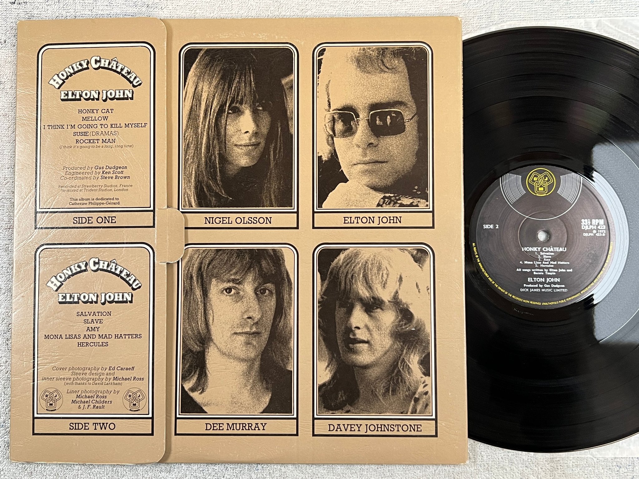 Omslagsbild för skivan ELTON JOHN honky chateau LP -72 UK DJLPH 423