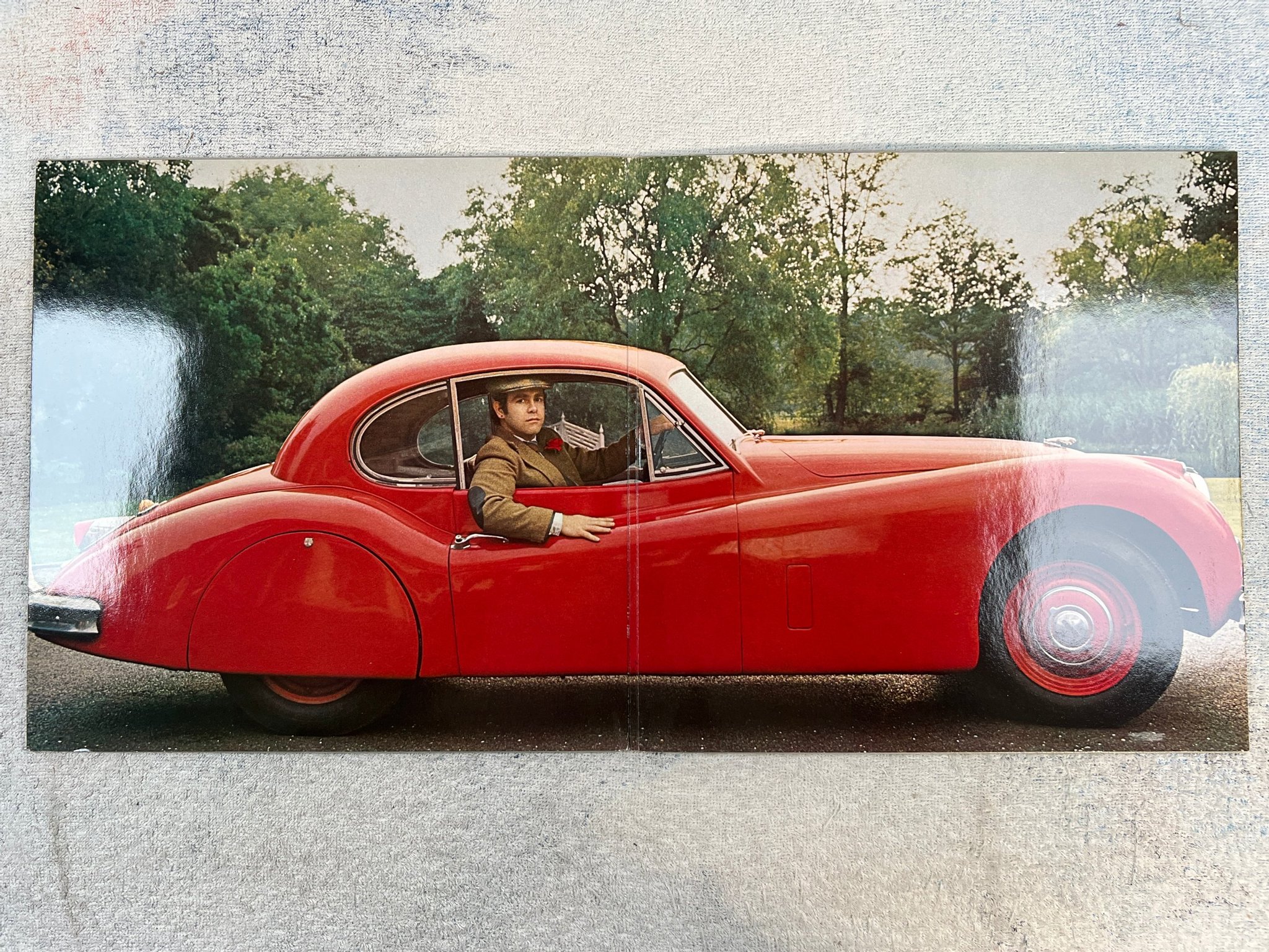 Omslagsbild för skivan ELTON JOHN a single man LP -78 ncb THE ROCKET RECORD COMPANY 9103 500