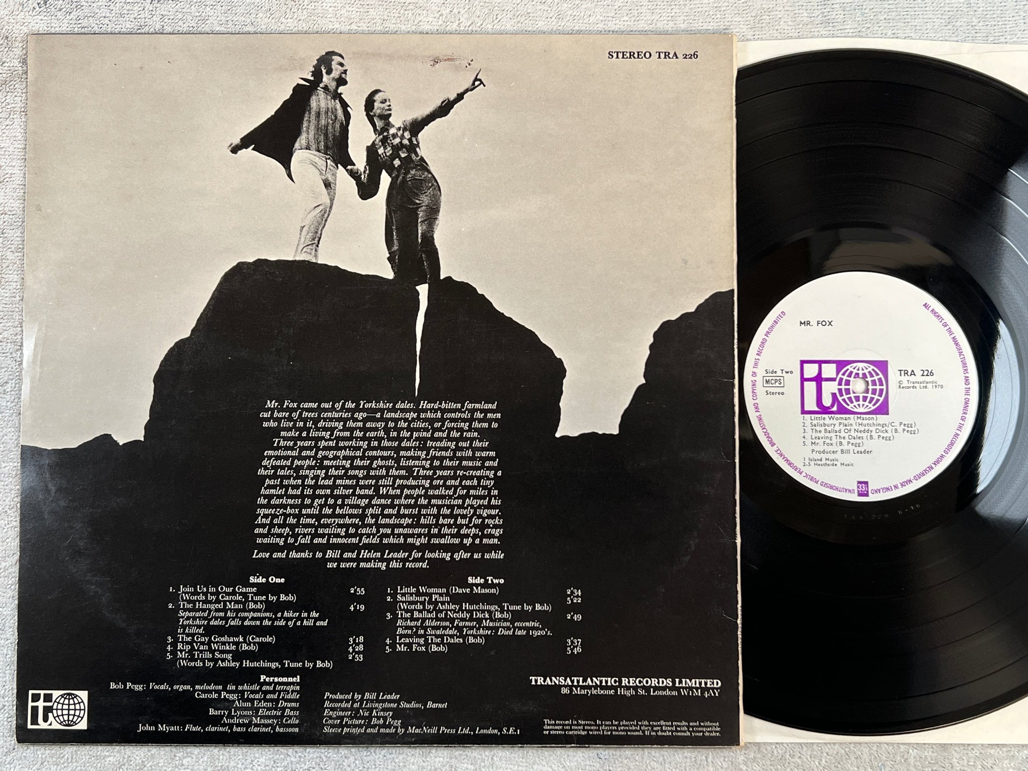 Omslagsbild för skivan MR FOX s/t LP -70 UK TRANSATLANTIC TRA 226 *** RARE FOLK ROCK ***