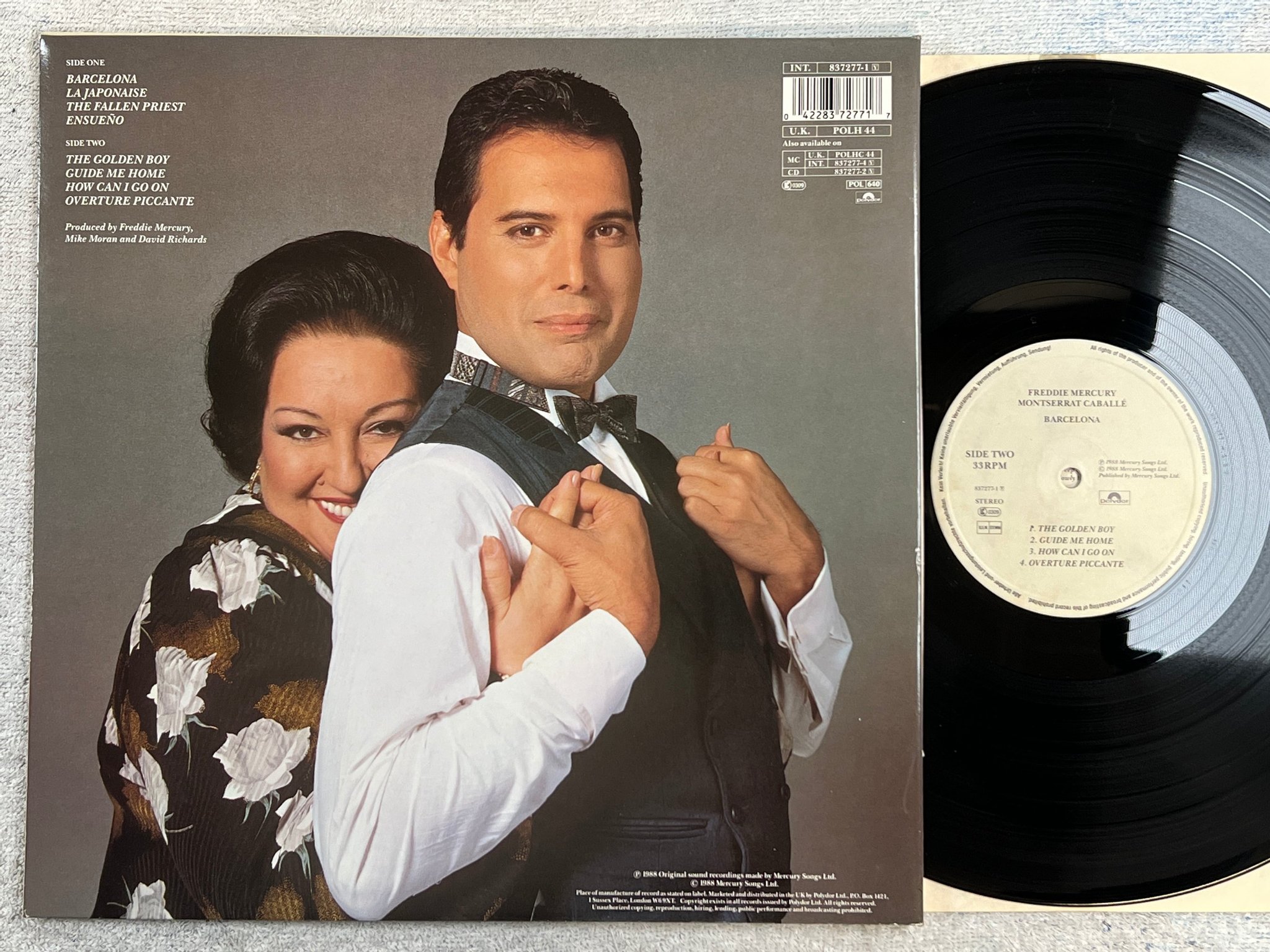 Omslagsbild för skivan FREDDIE MERCURY Barcelona LP -88 Ger POLYDOR 837277-1